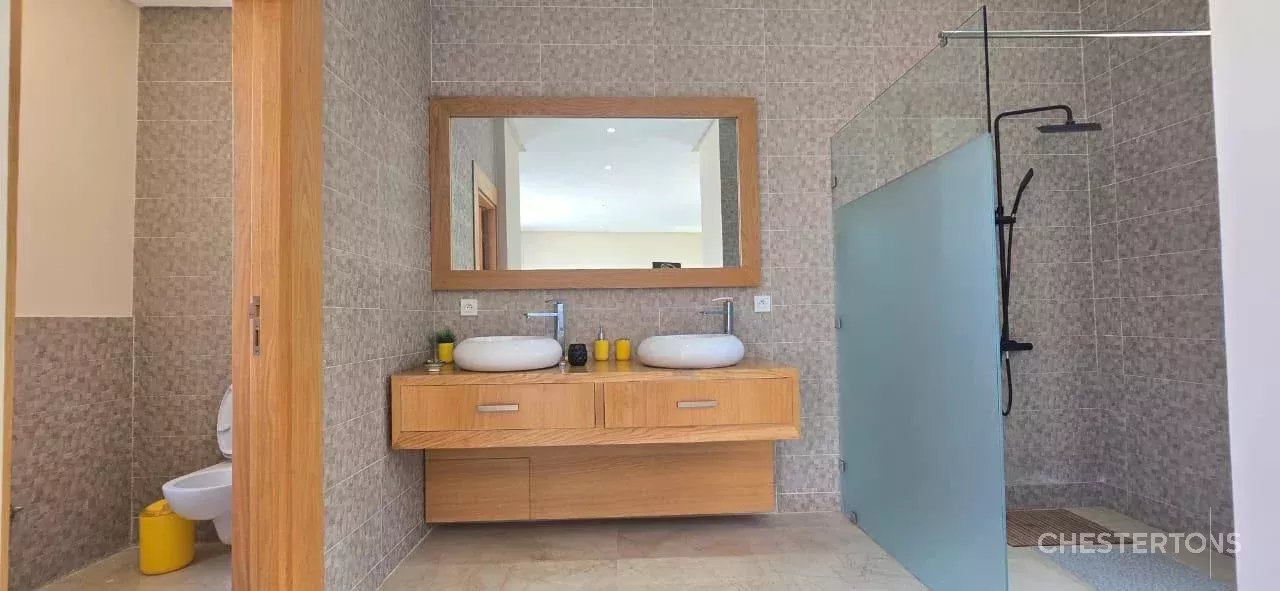 Image of Villa - 6 Bedrooms for Sale in Marrakech-Ménara-Marrakech-Morocco, Image 24