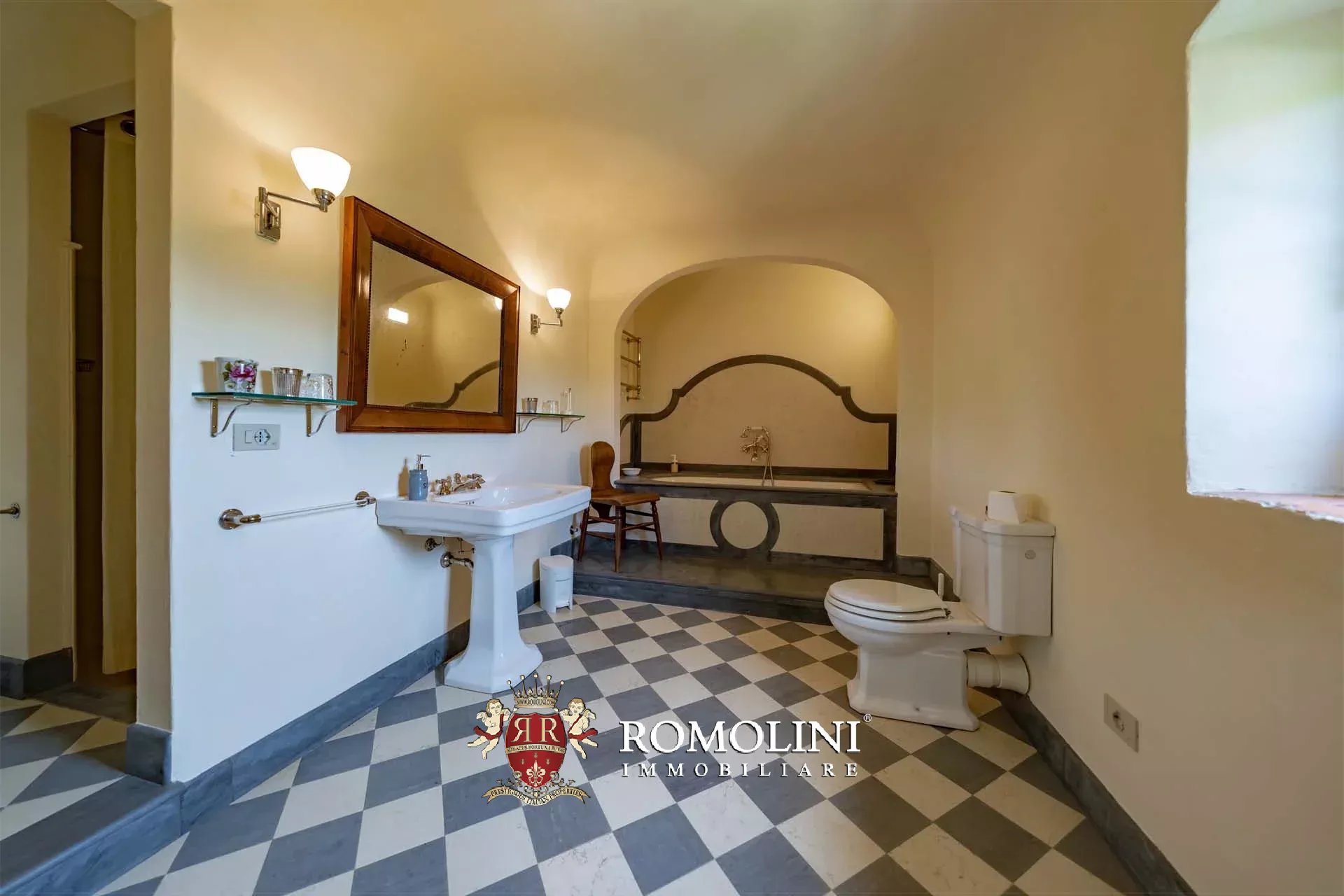 30 Bedroom Villa/Townhouse's Image 63