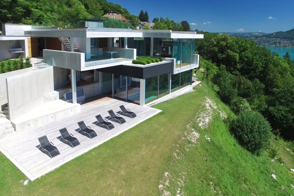 Annecy, exclusive : exceptional architect property