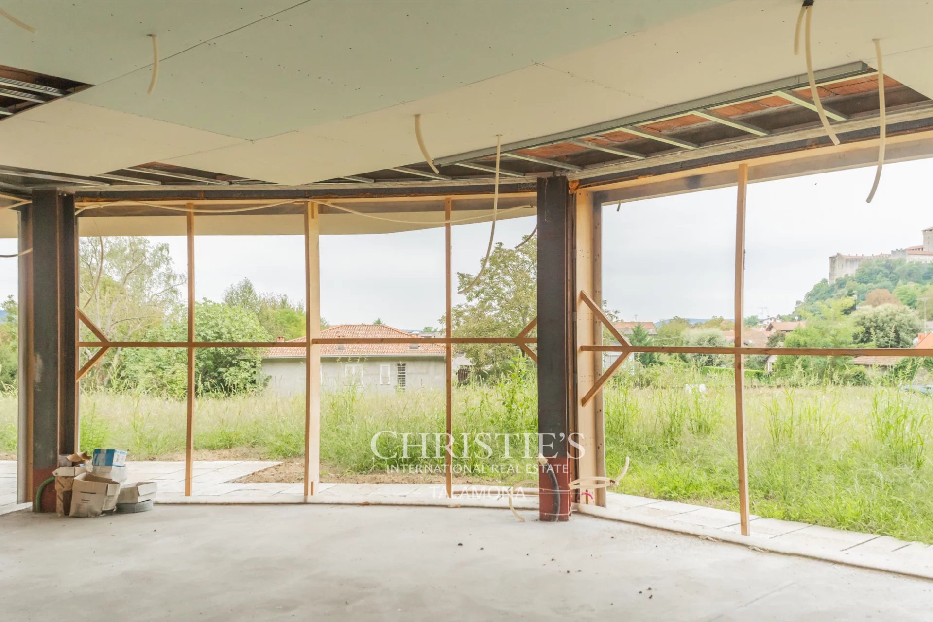 4 Bedroom Villa/Townhouse's Image 6