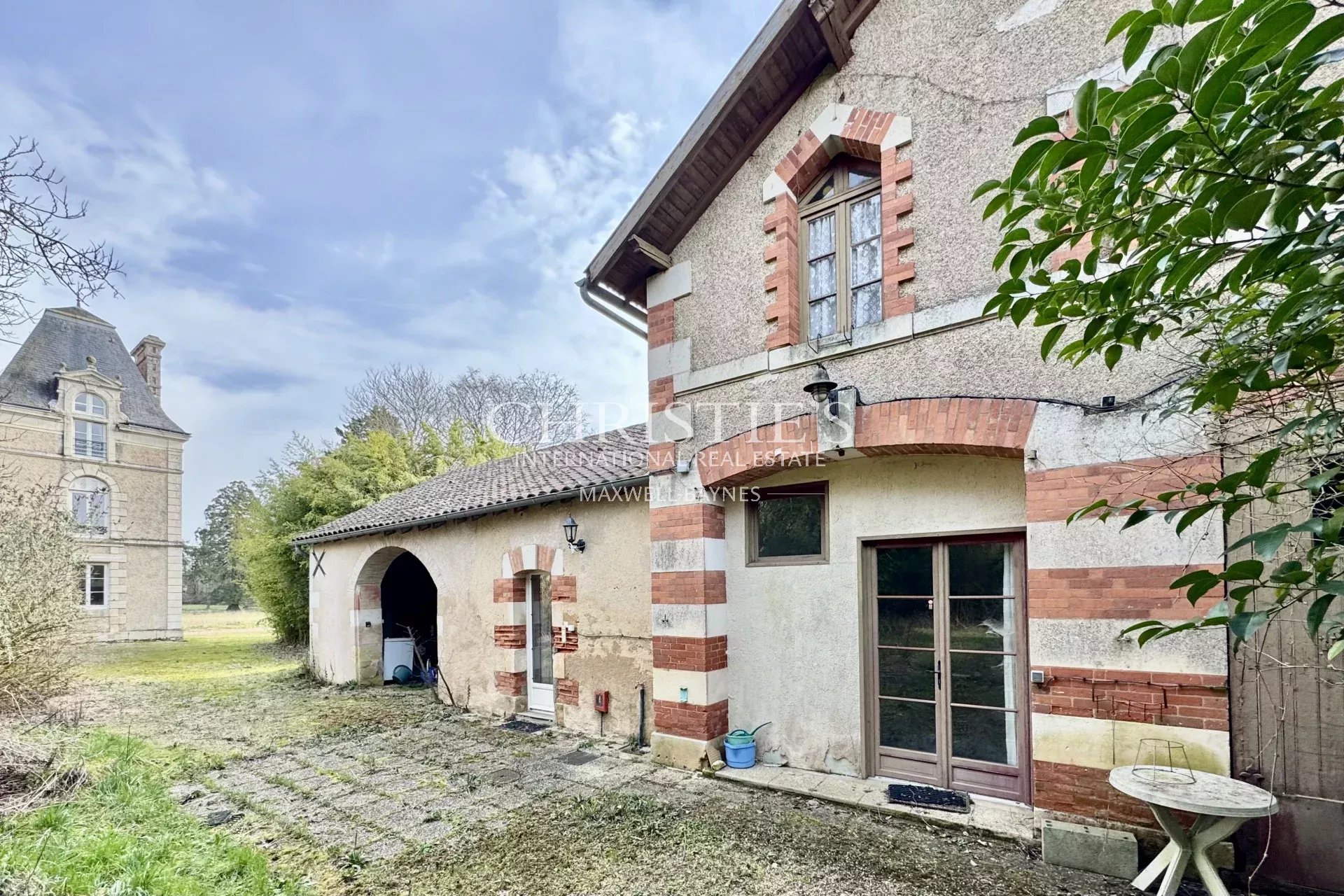 10 Bedroom Chateau's Image 46