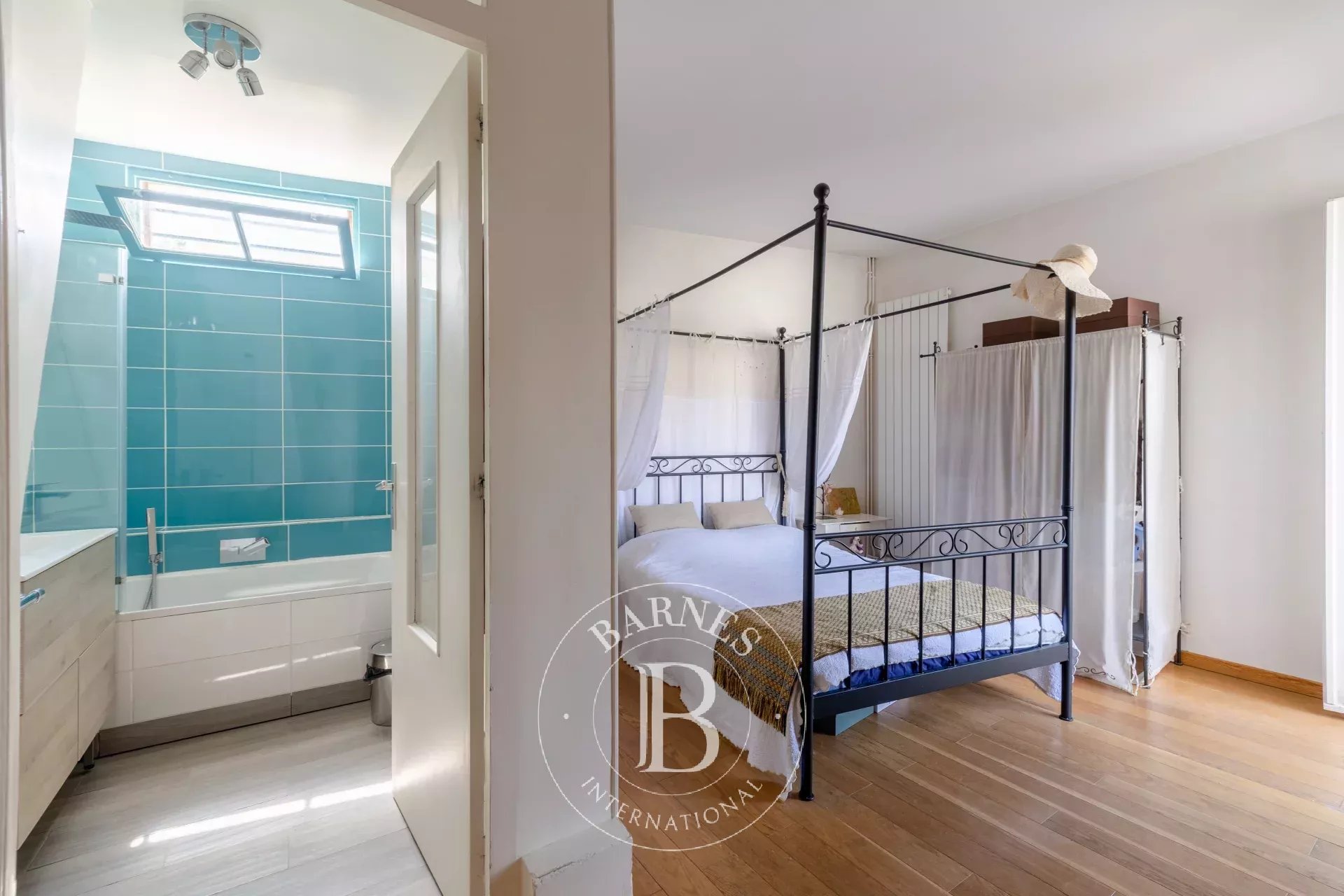 Ev Issy-les-Moulineaux - picture 12