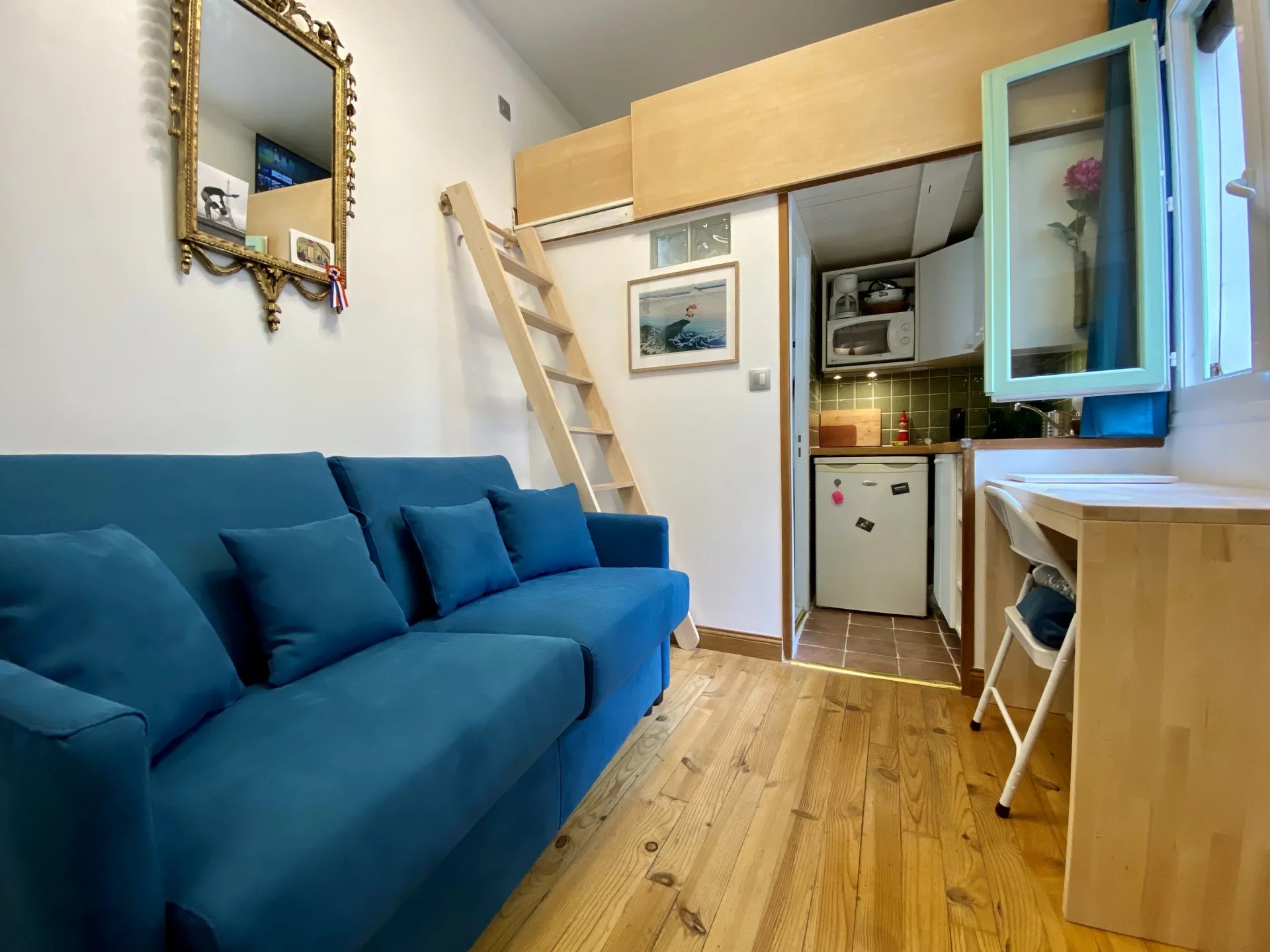 STUDIO MEZZANINE EN PLEIN COEUR DU MARAIS