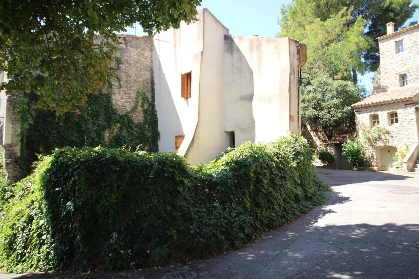 Sale Village house Goult