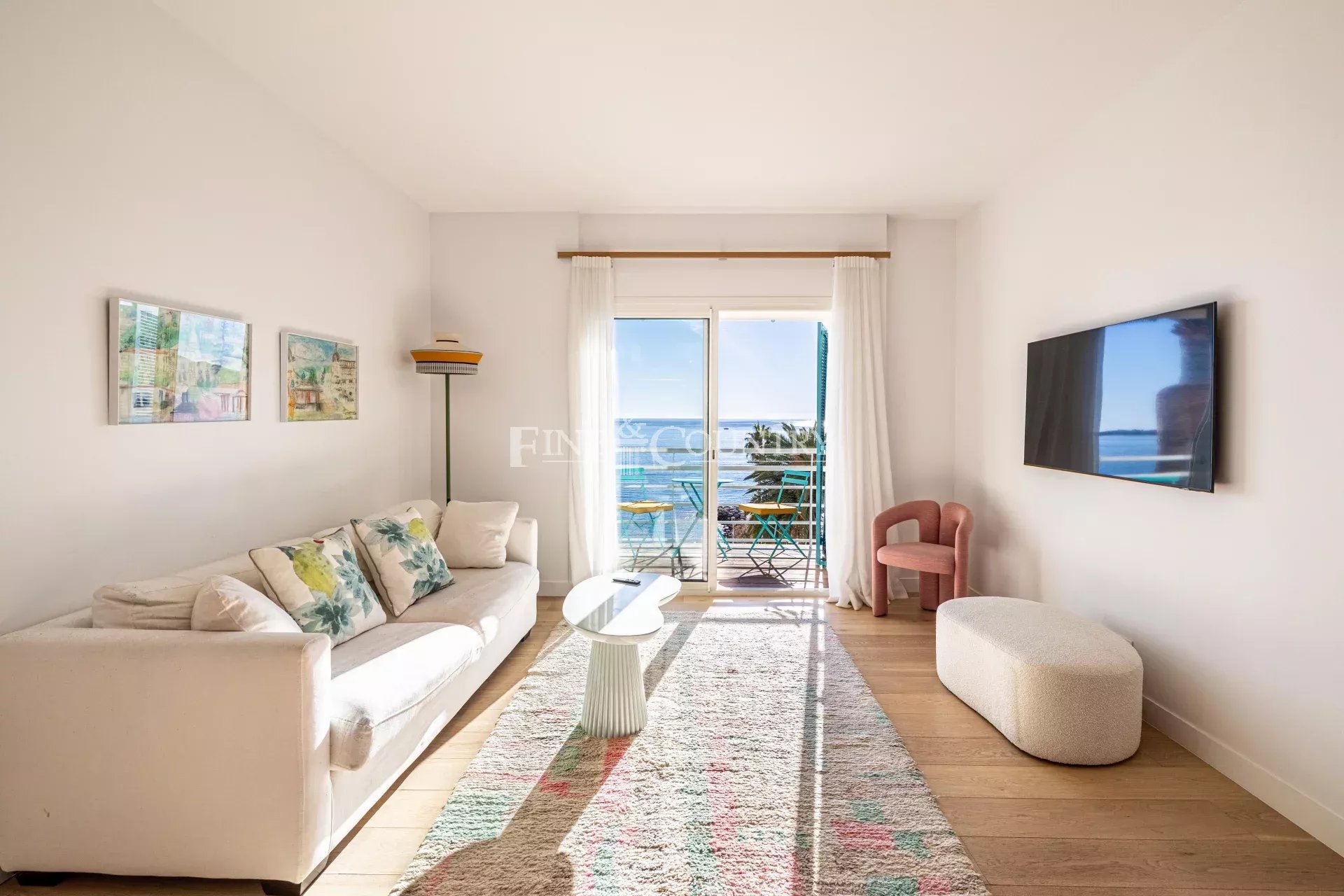 Photo of Seafront Apartment For Sale in Cannes