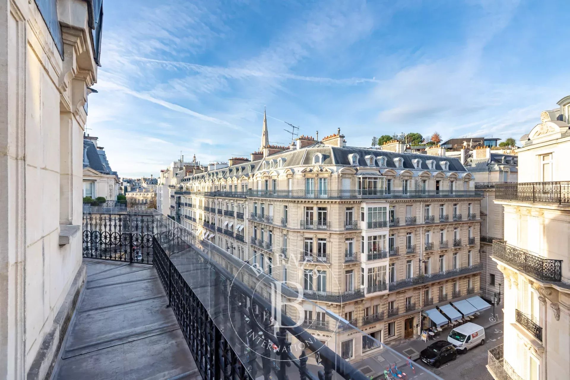 Daire Paris 8ème - picture 10