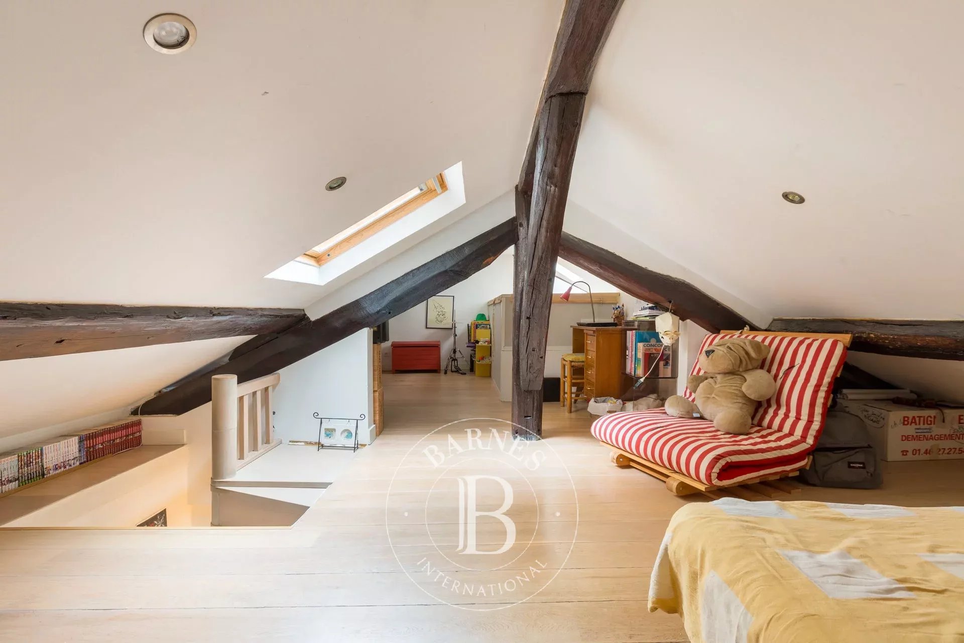 Daire Paris 18ème - picture 12