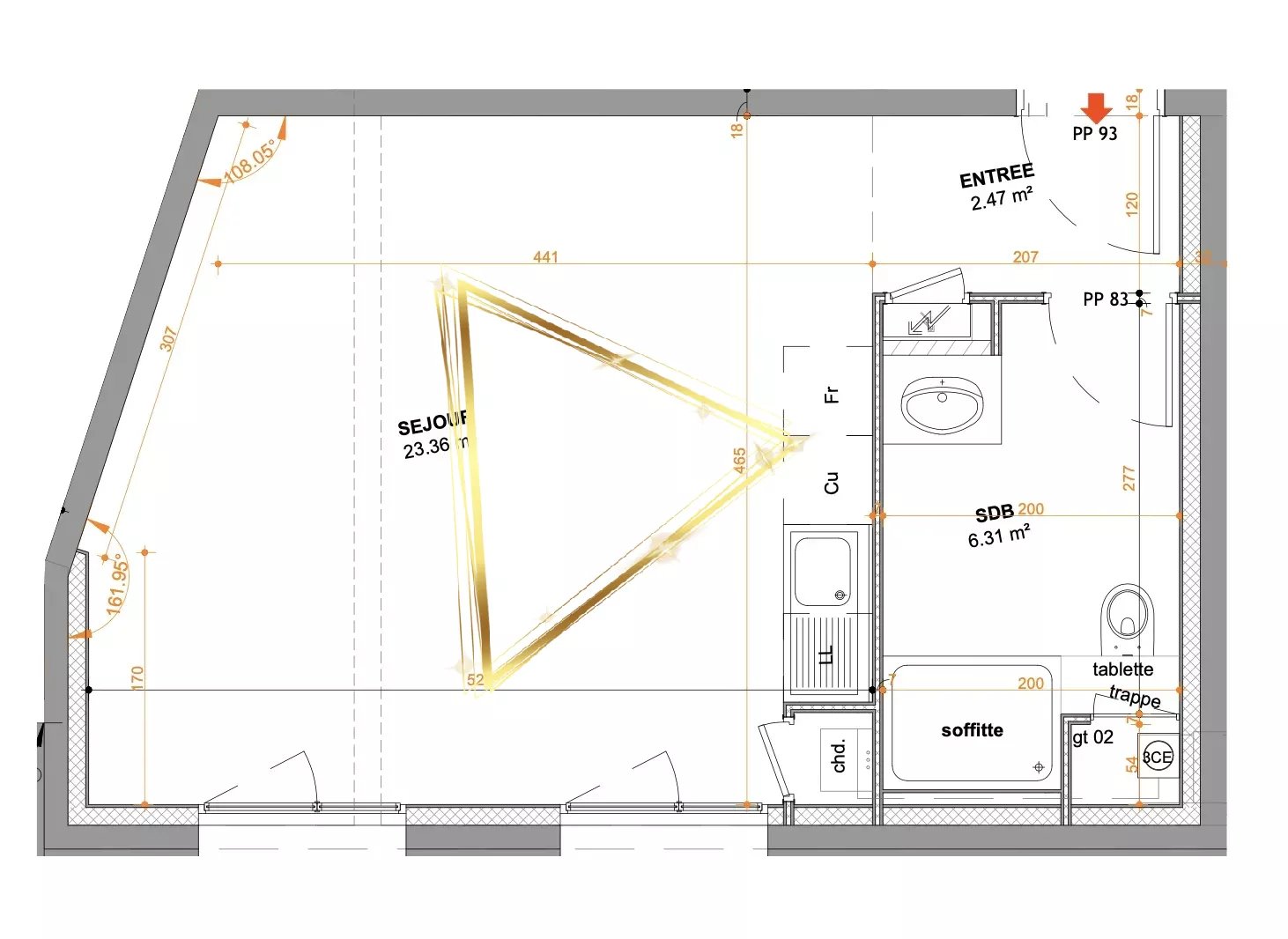 À vendre  Studio avec cave et rooftop partagé