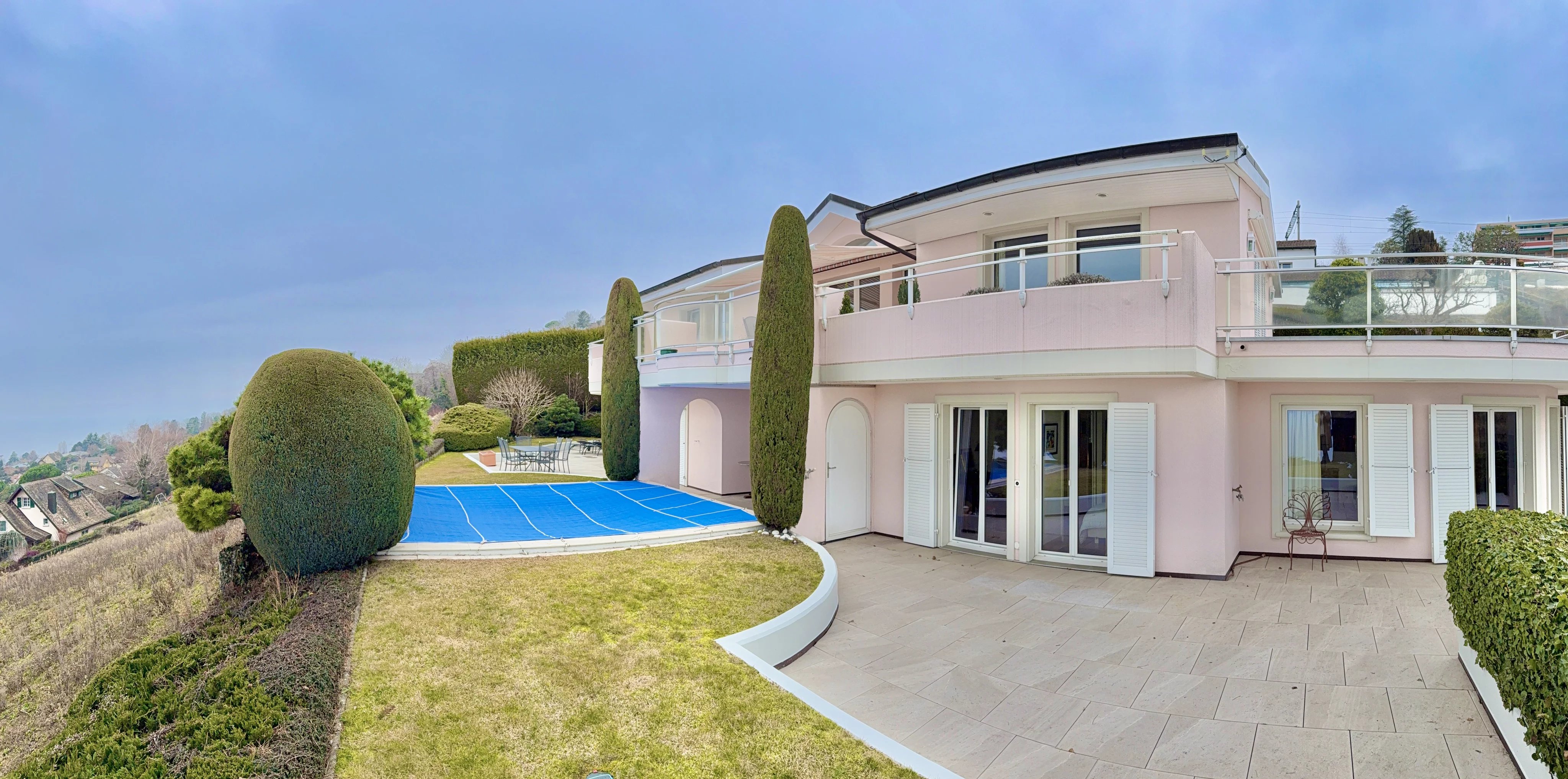 Prestigieuse Propriété d’Architecte avec Vue Panoramique