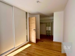 Exceptional 97 m² 4-room apartment with balcony — photo 2 of 5