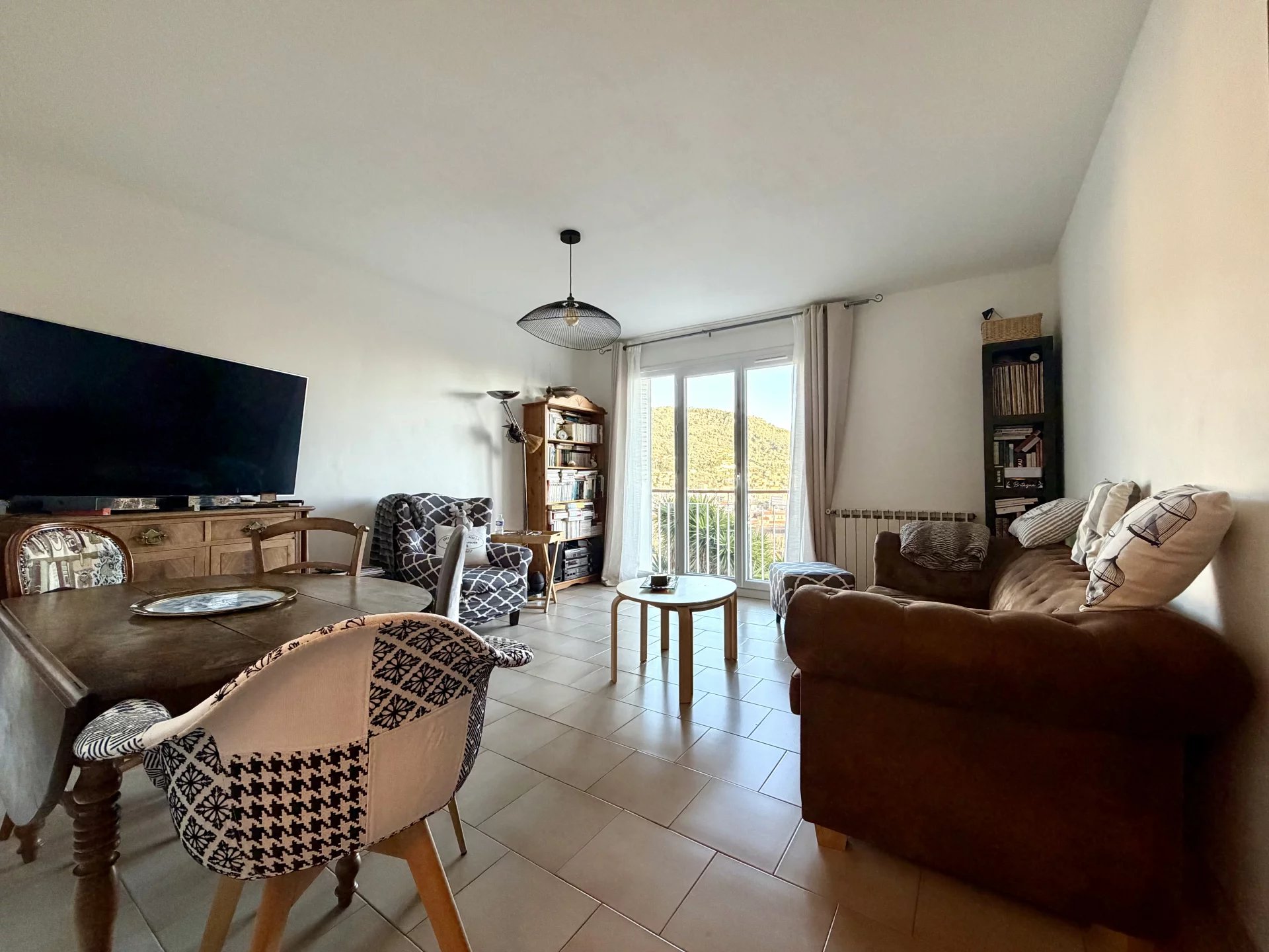 CIMIEZ - 3 PIÈCES - BALCON - STATIONNEMENT