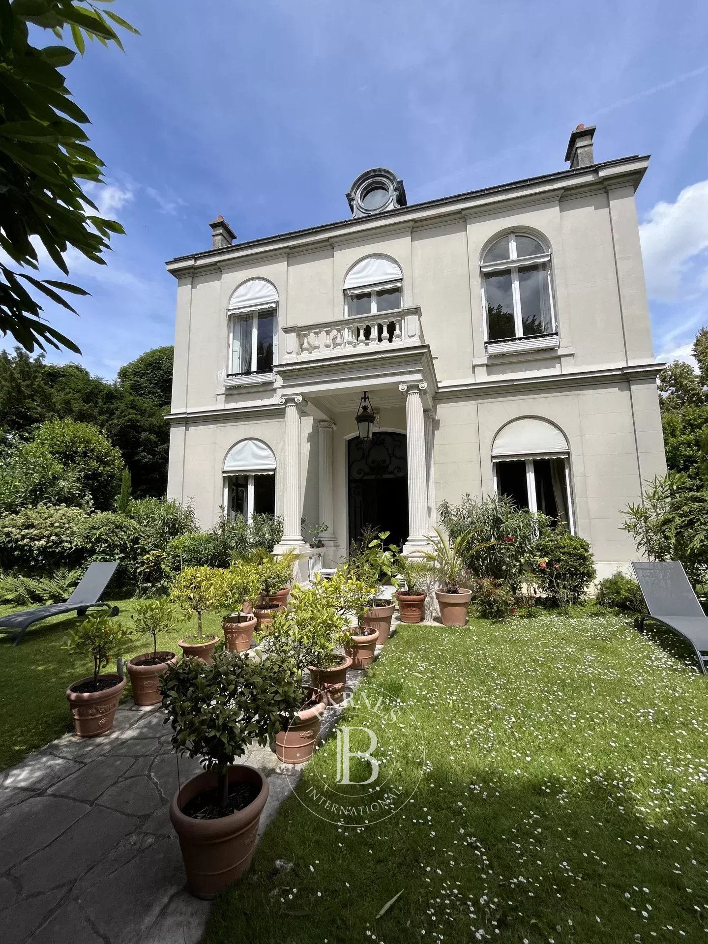 Konak Neuilly-sur-Seine - picture 16 title=