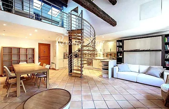 Appartement 3 pièces 100 m² · à Villefranche-sur-Mer · 100 m² · 695 000 €
