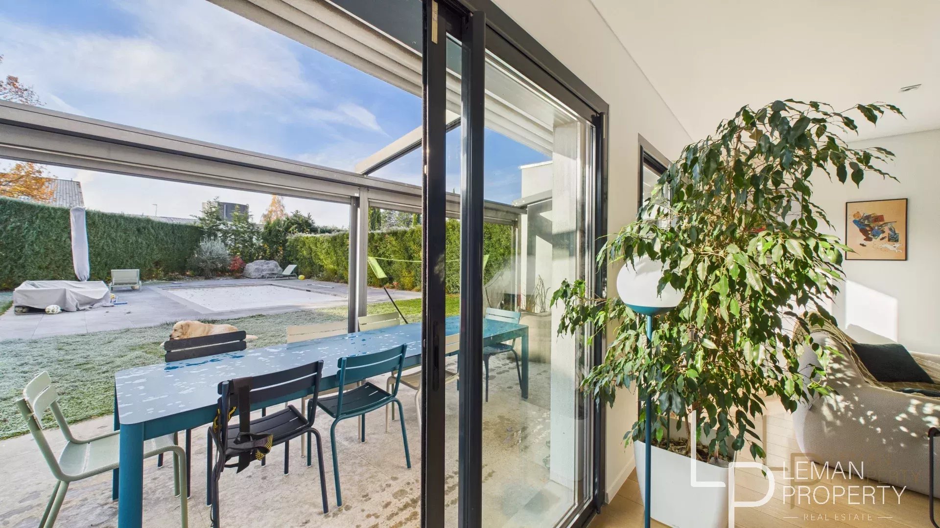 maison de 165 m2 comprenant 6 pièces