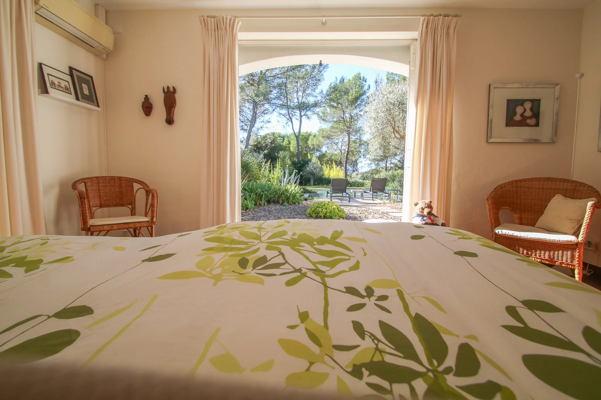 Villa d'Exception et Élégance au pied de l'Estérel