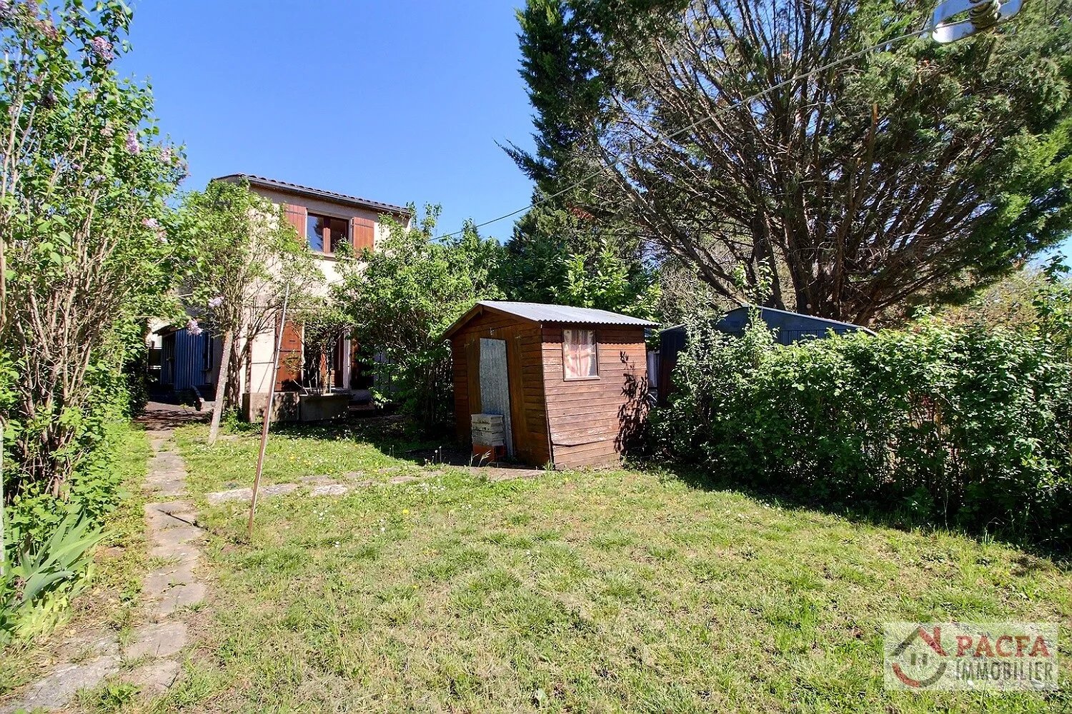 Agence immobilière de 