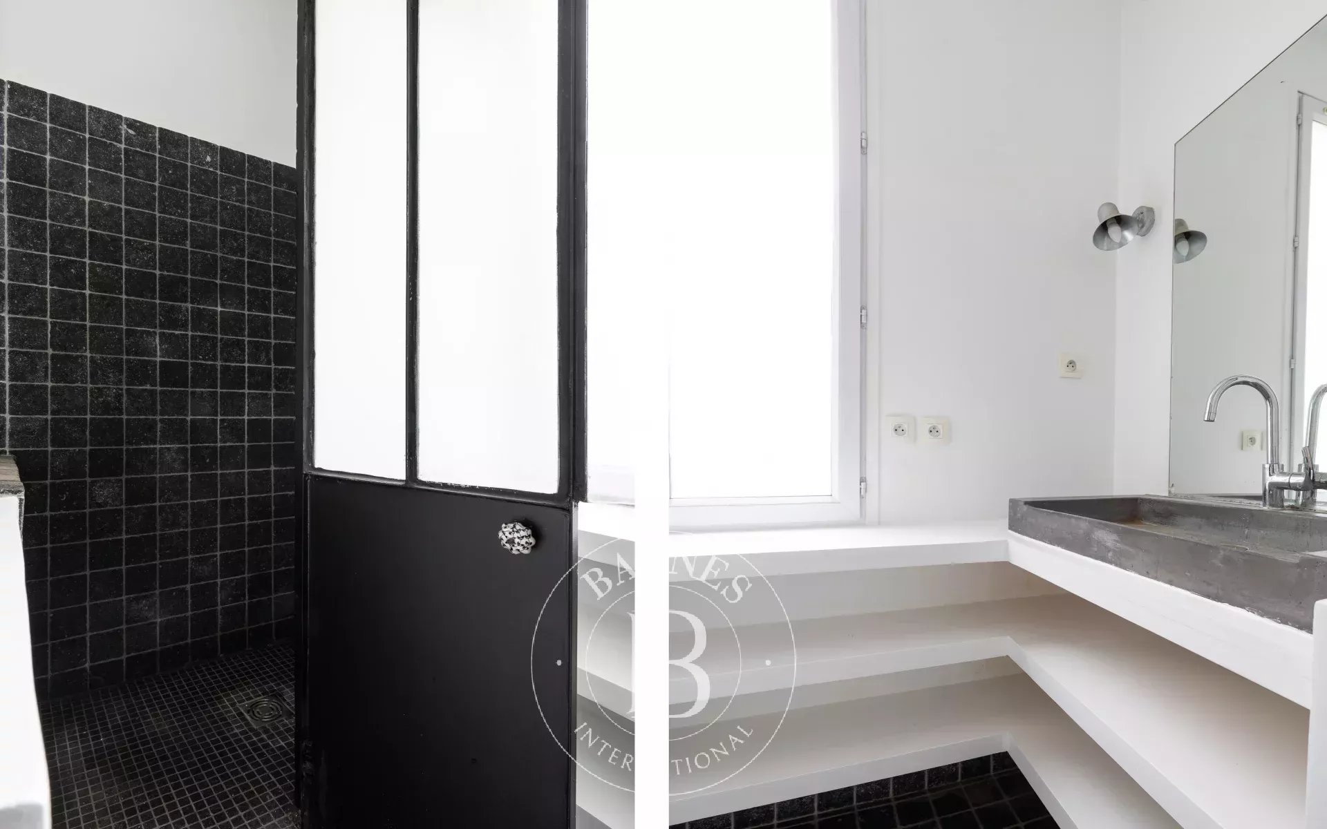 Daire Paris 9ème - picture 15