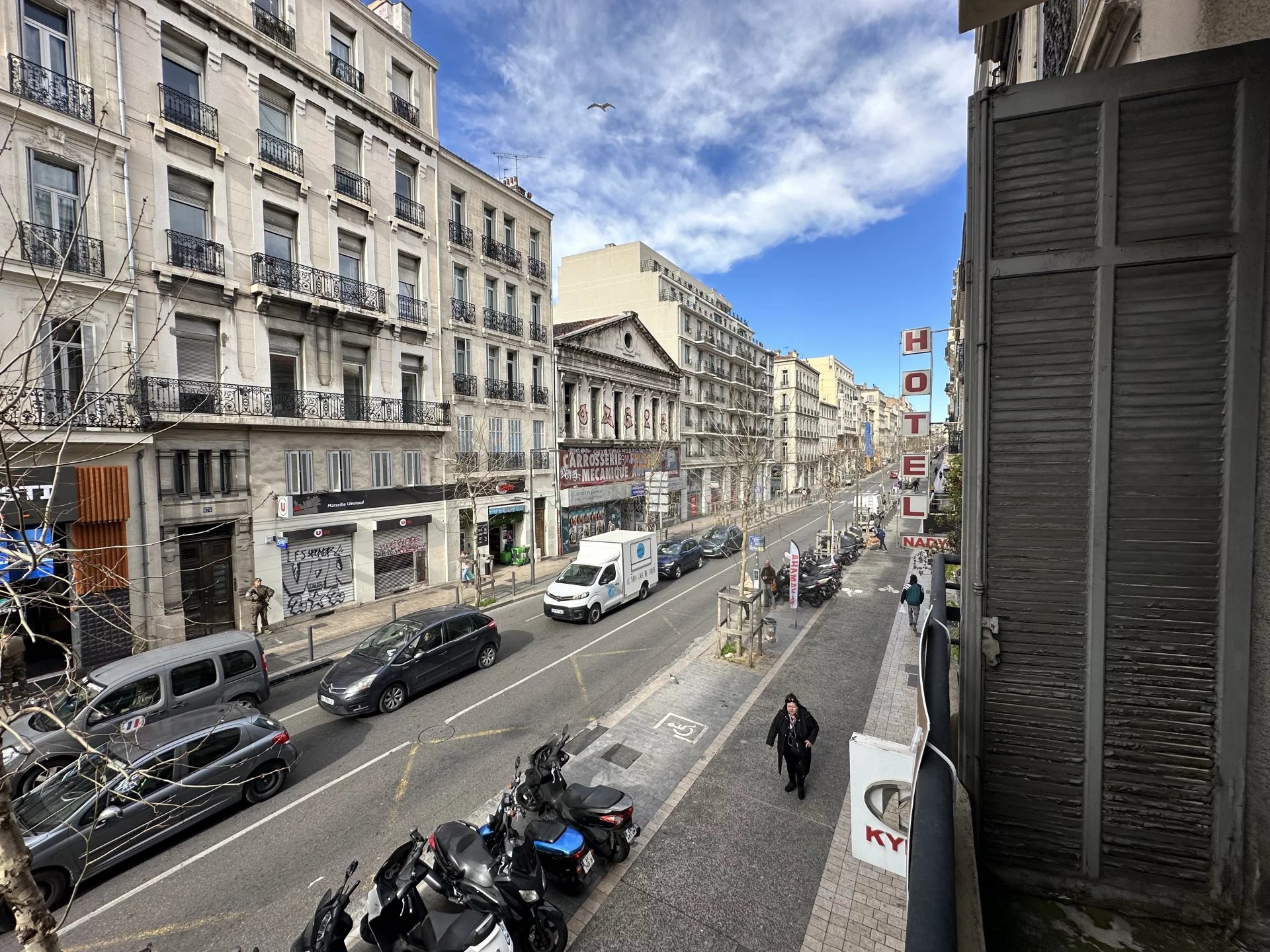 Sale Apartment Marseille 6ème