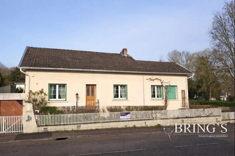 Jolie maison individuelle, beau jardin