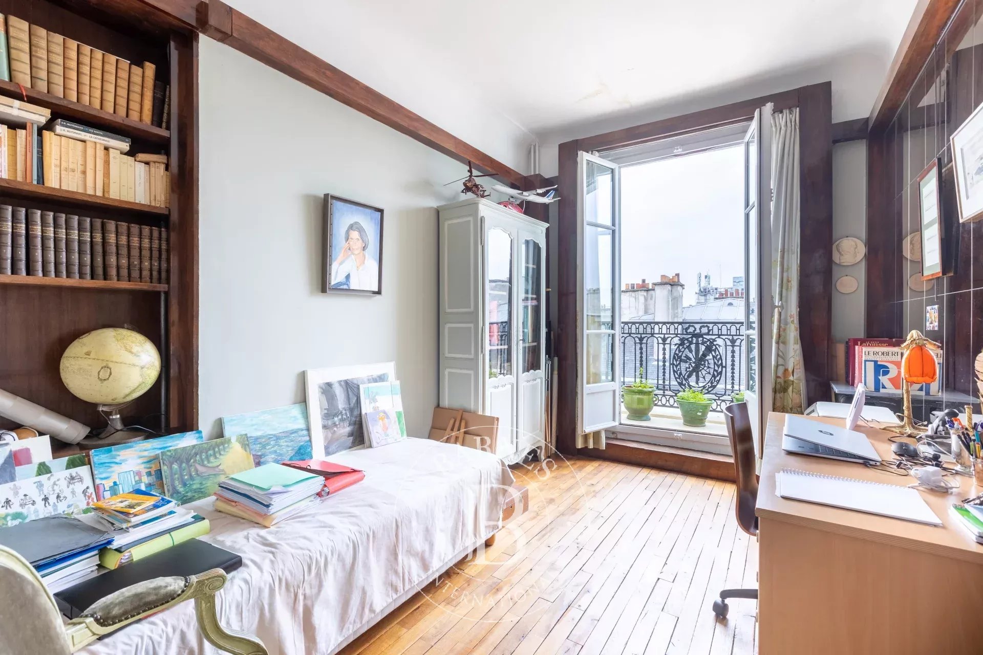 Daire Paris 8ème - picture 11