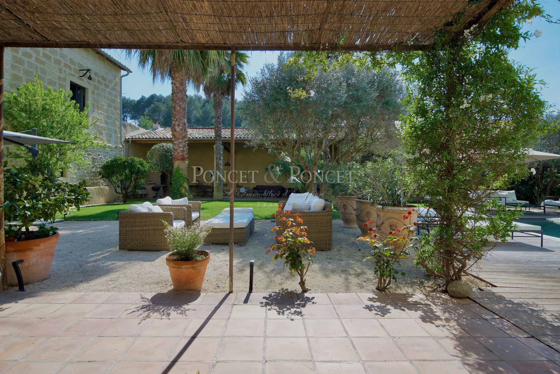 7 Bedroom Villa/Townhouse's Image 17