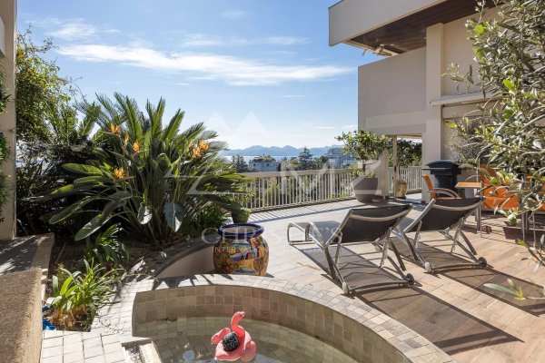 Luxury Sea-View Apartment Cannes | Prestigious Family Estate — photo 4