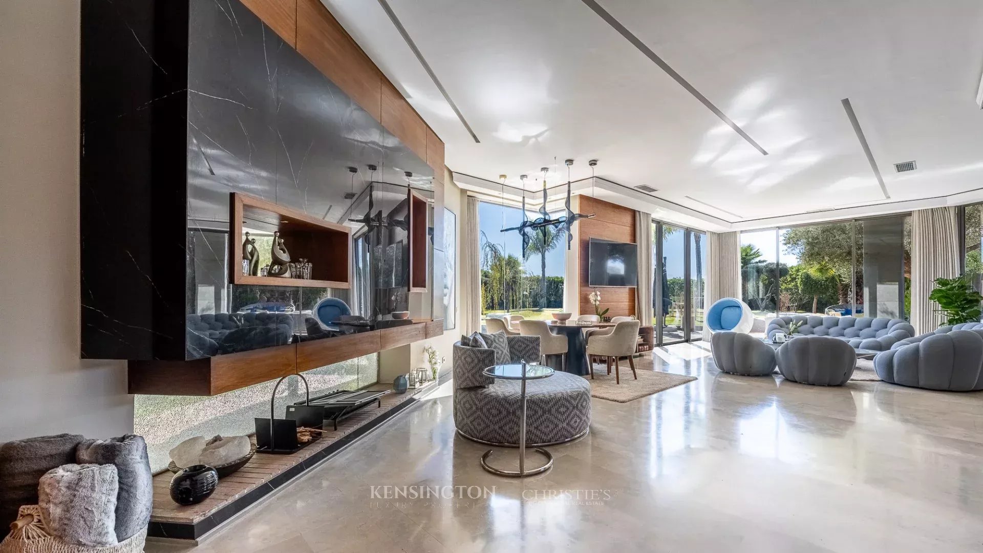 4 Bedroom Villa/Townhouse's Image 11
