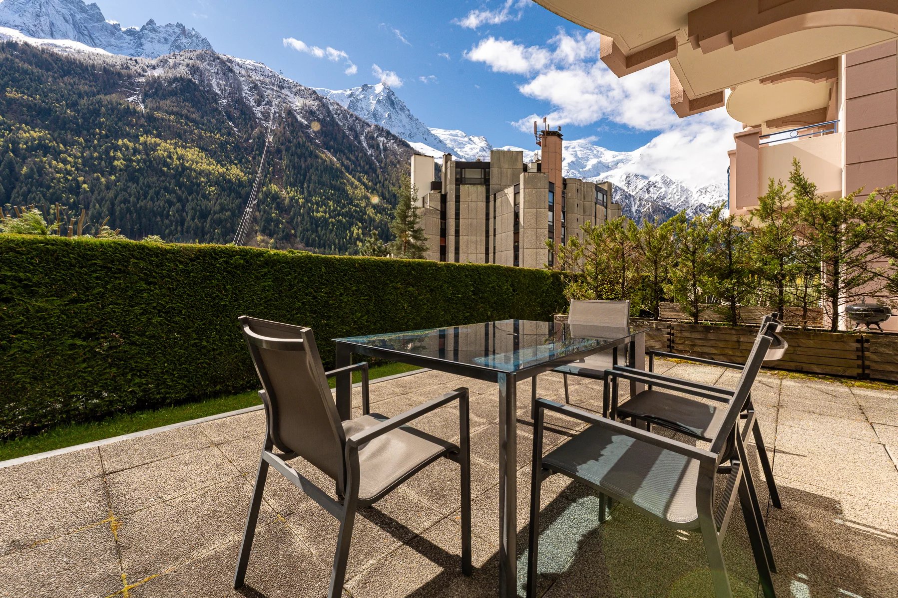 Photo of CHAMONIX - Charming apartment with terrace facing Mont Blanc located in the center of Chamonix