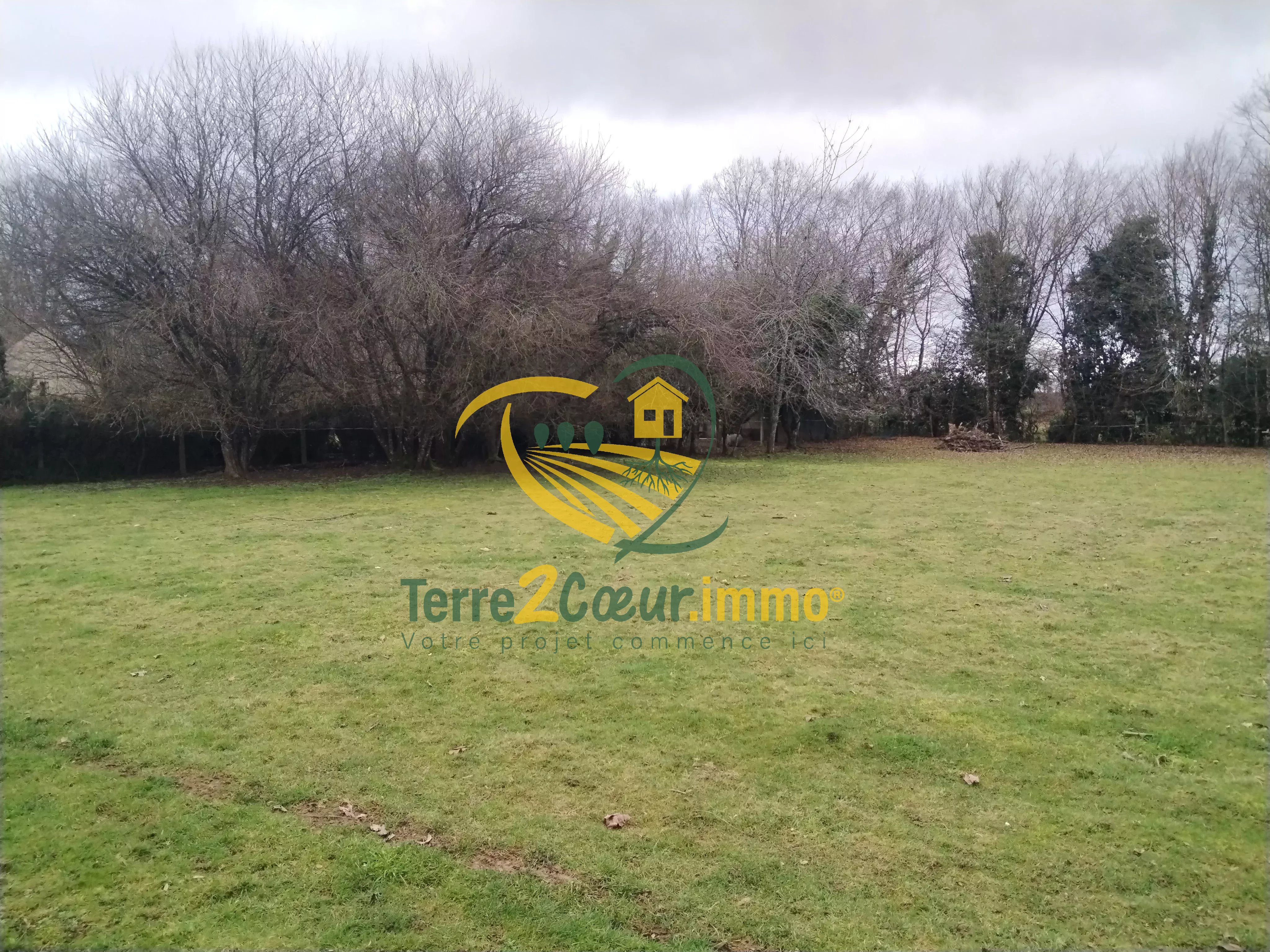 Terrain 2139 m² Henrichemont