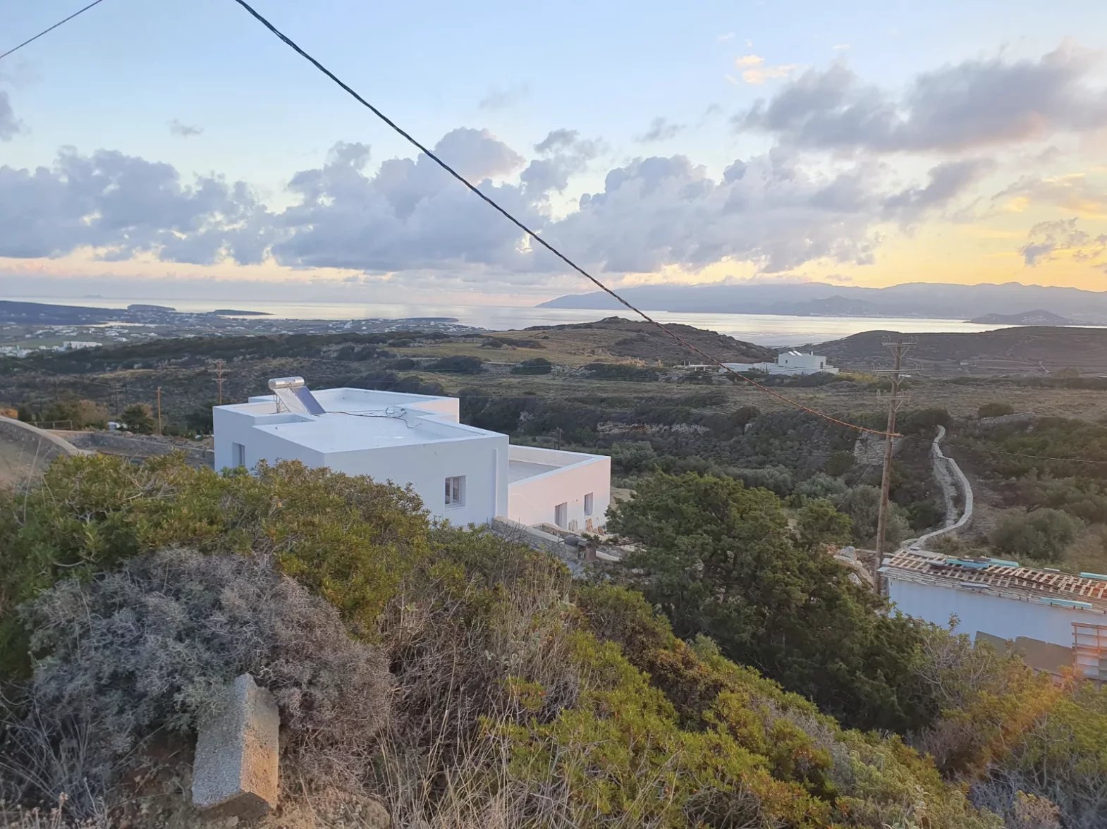 FOR SALE – ELEGANT VILLA WITH PANORAMIC VIEWS - PAROS ISLAND