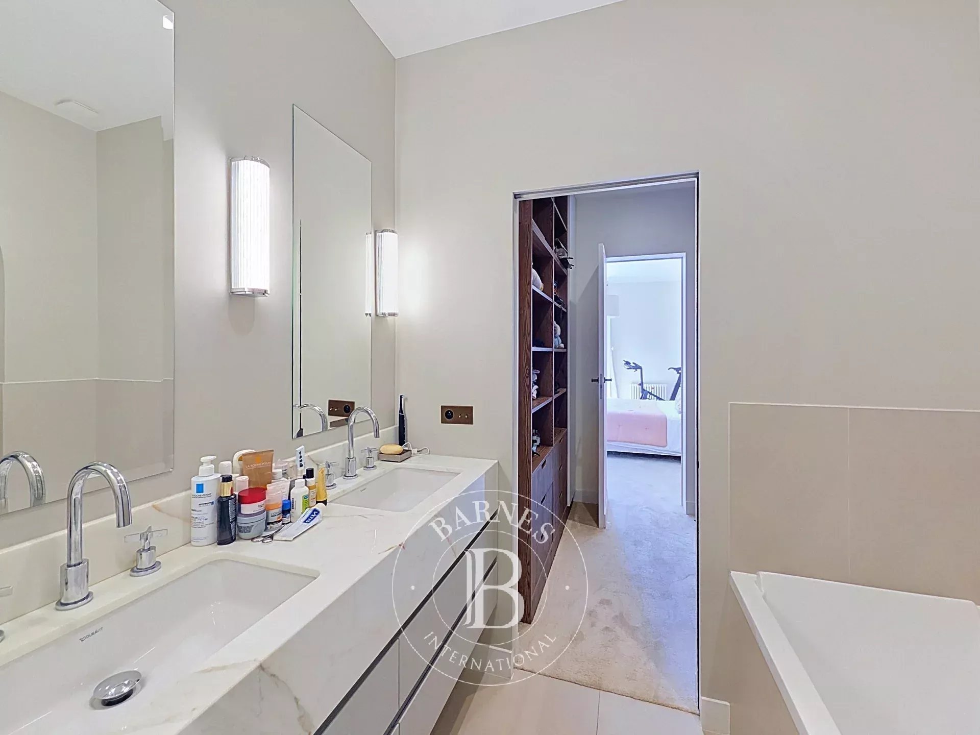 Paris  - Apartment 2 Bedrooms - picture 18