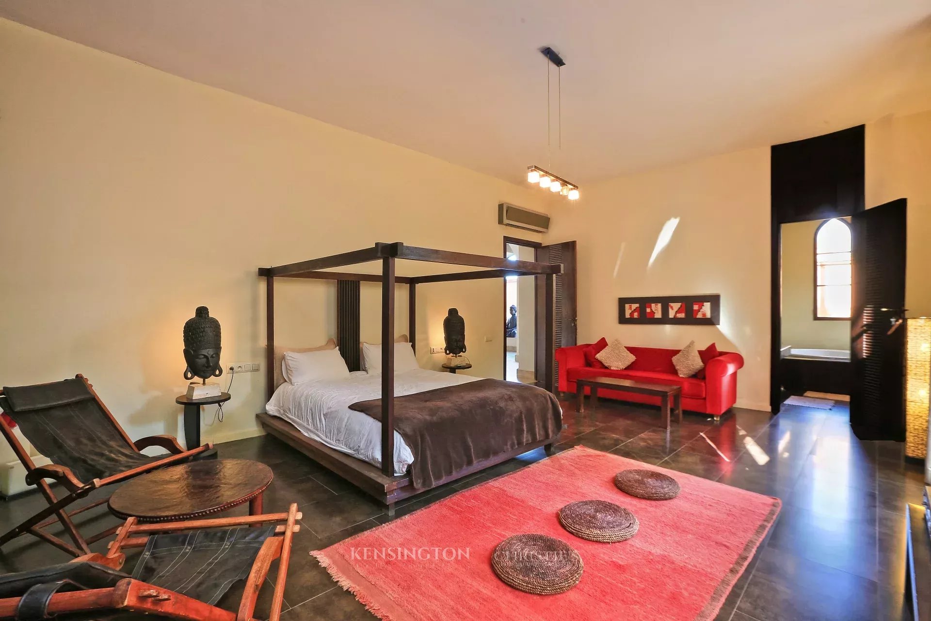 6 Bedroom Villa/Townhouse's Image 18