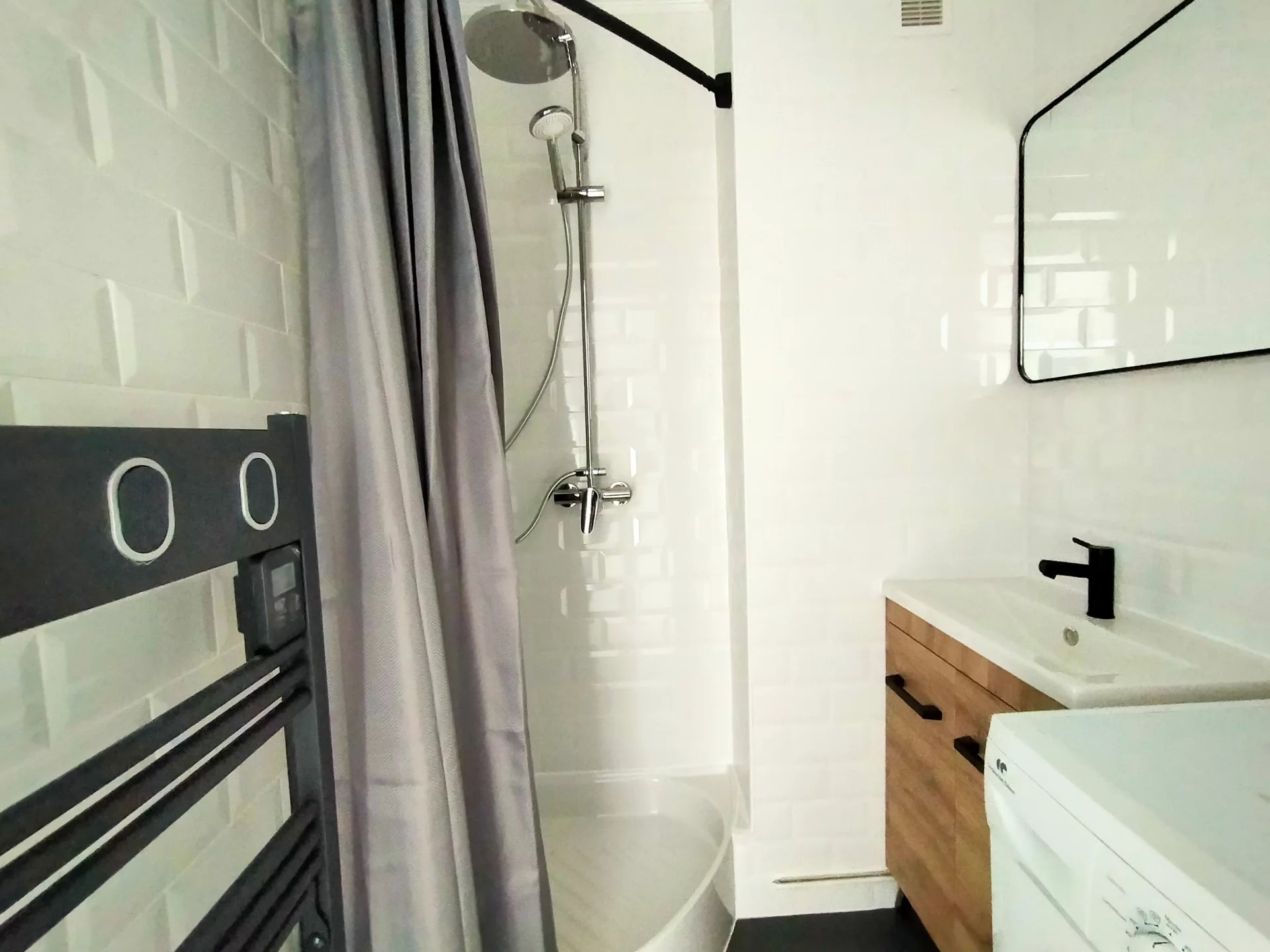 84468816 Location Lyon 6ème