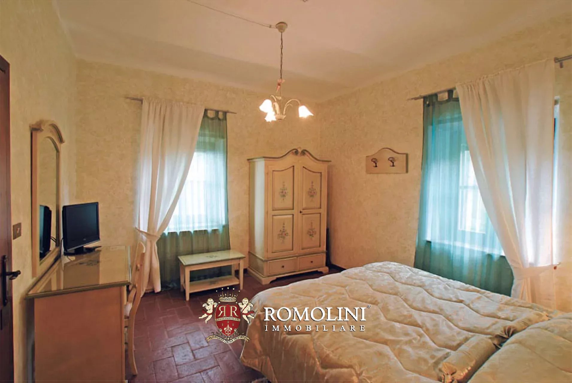 32 Bedroom Villa/Townhouse's Image 33