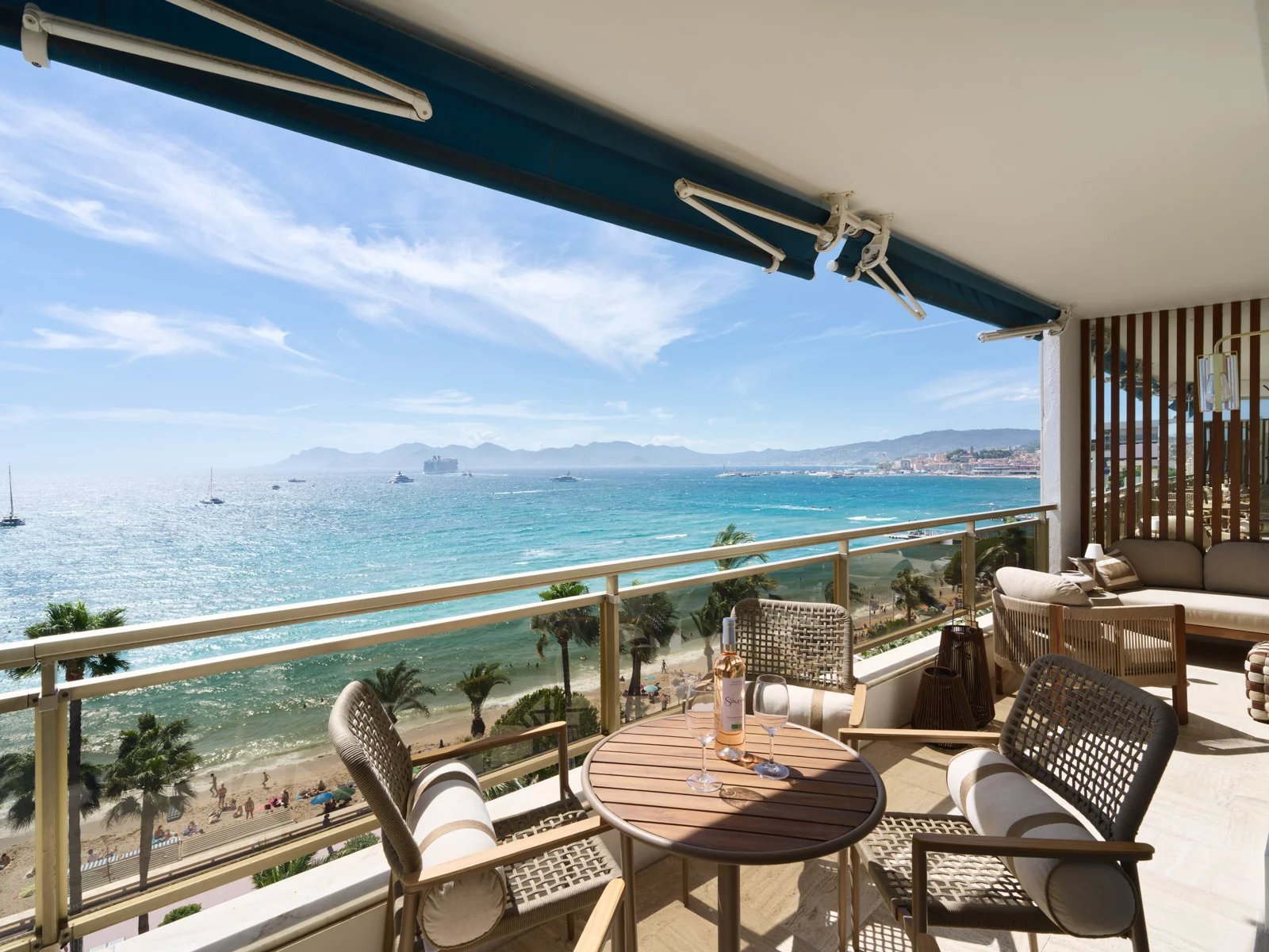 Image of Apartment - 2 Bedrooms - 1 Bathrooms for Sale in Alpes-Maritimes-Cannes-France, Image 1