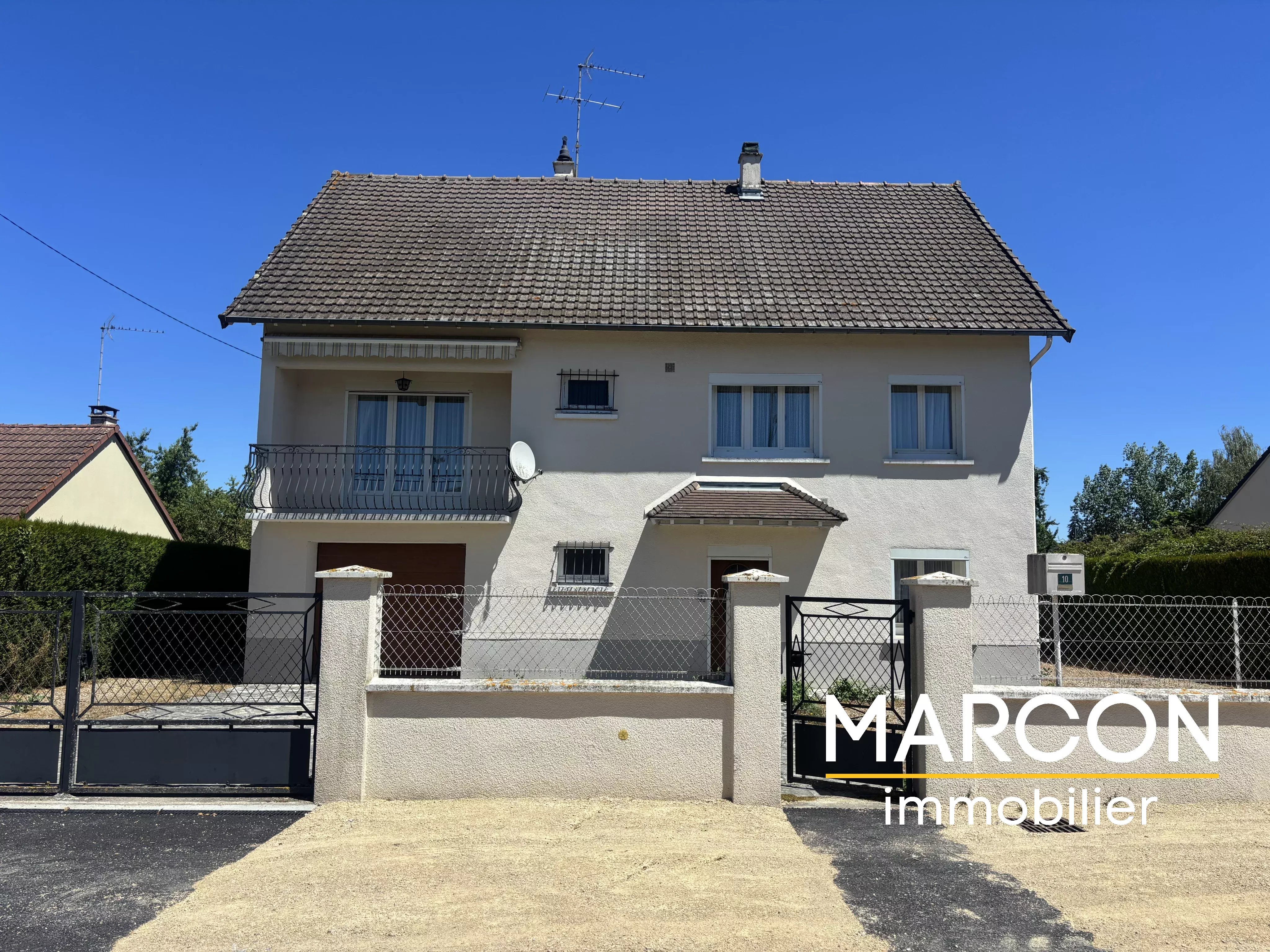 Agence immobilière de 