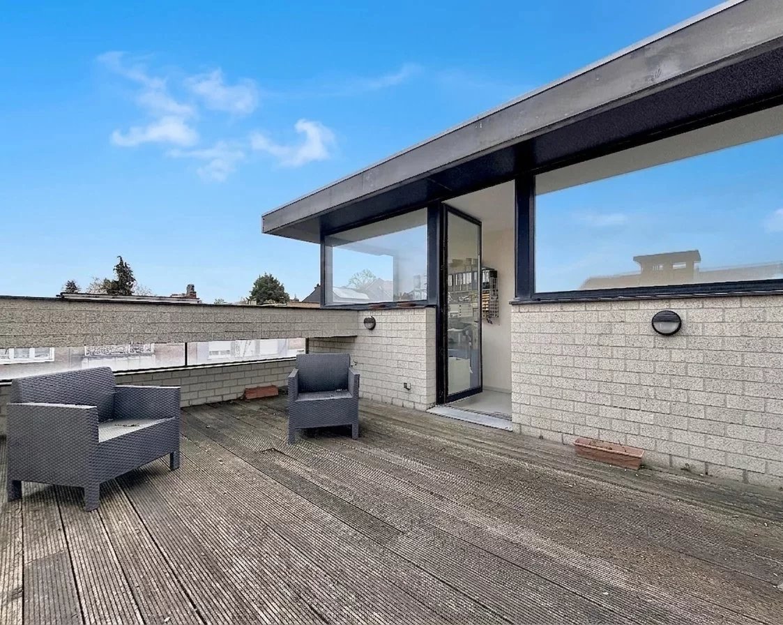 WSL- Architects house -4 Bedroom garage and terrace