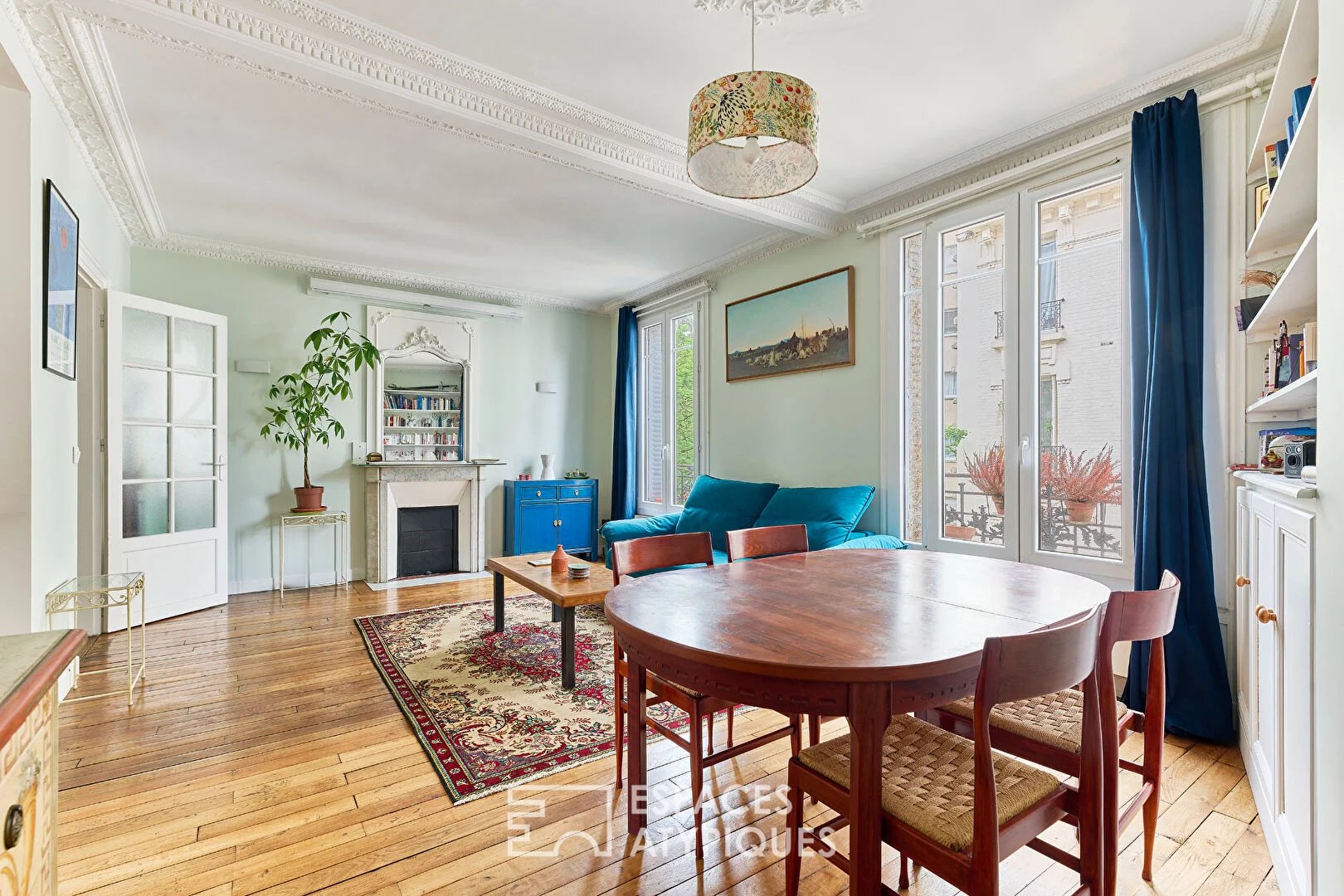 Appartement lumineux et traversant proche des Buttes Chaumont