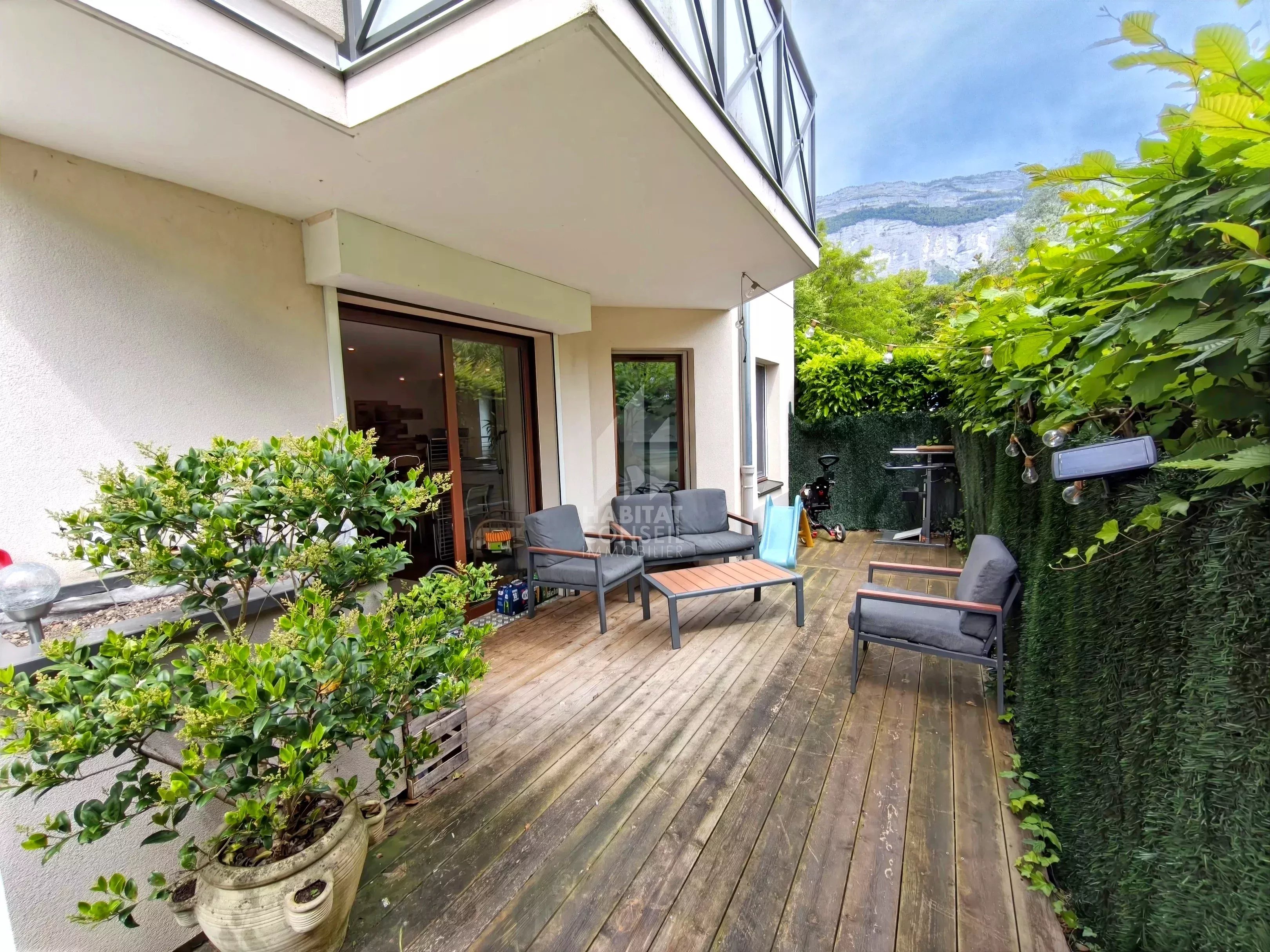 Agence immobilière de 
