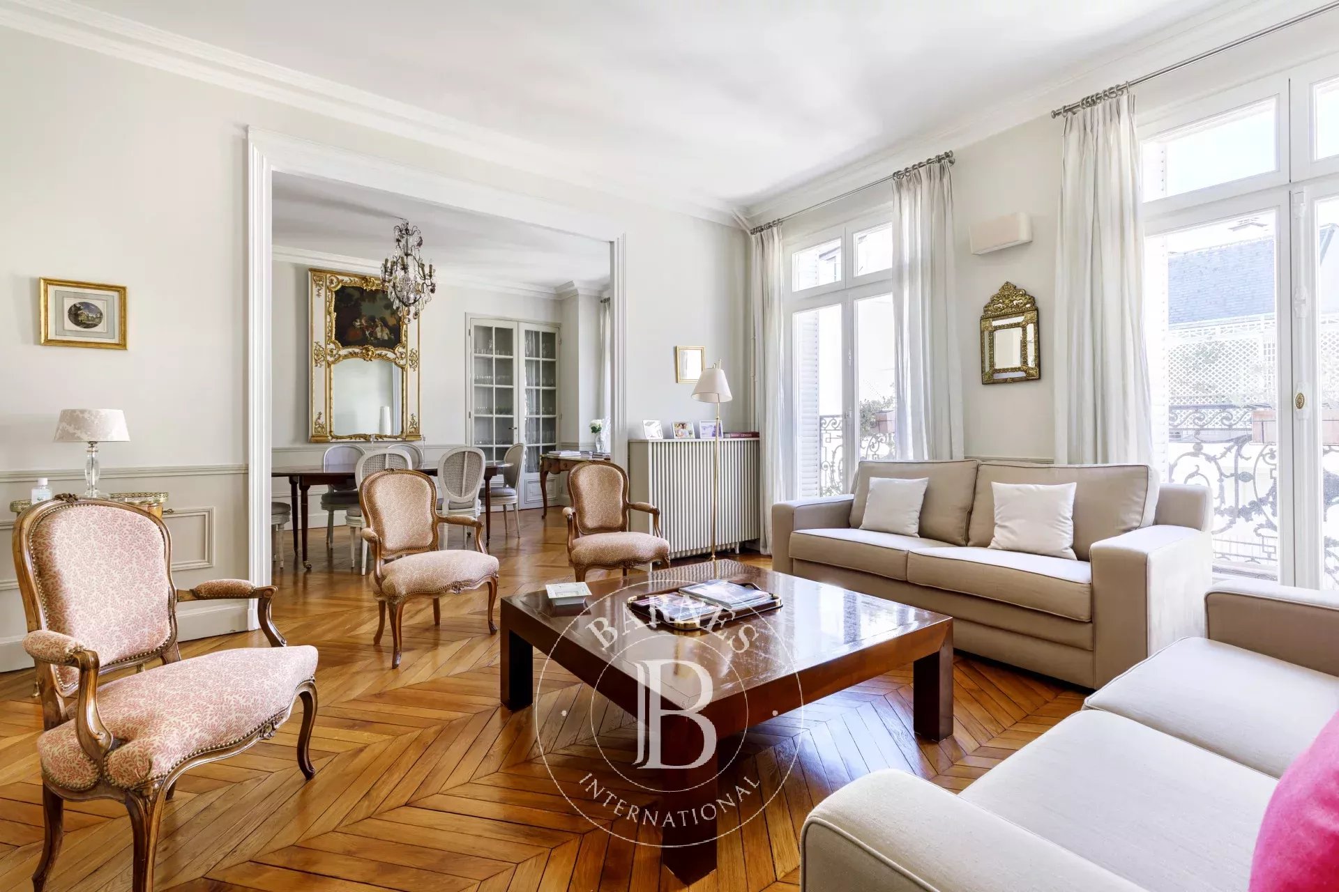 Квартира Neuilly-sur-Seine