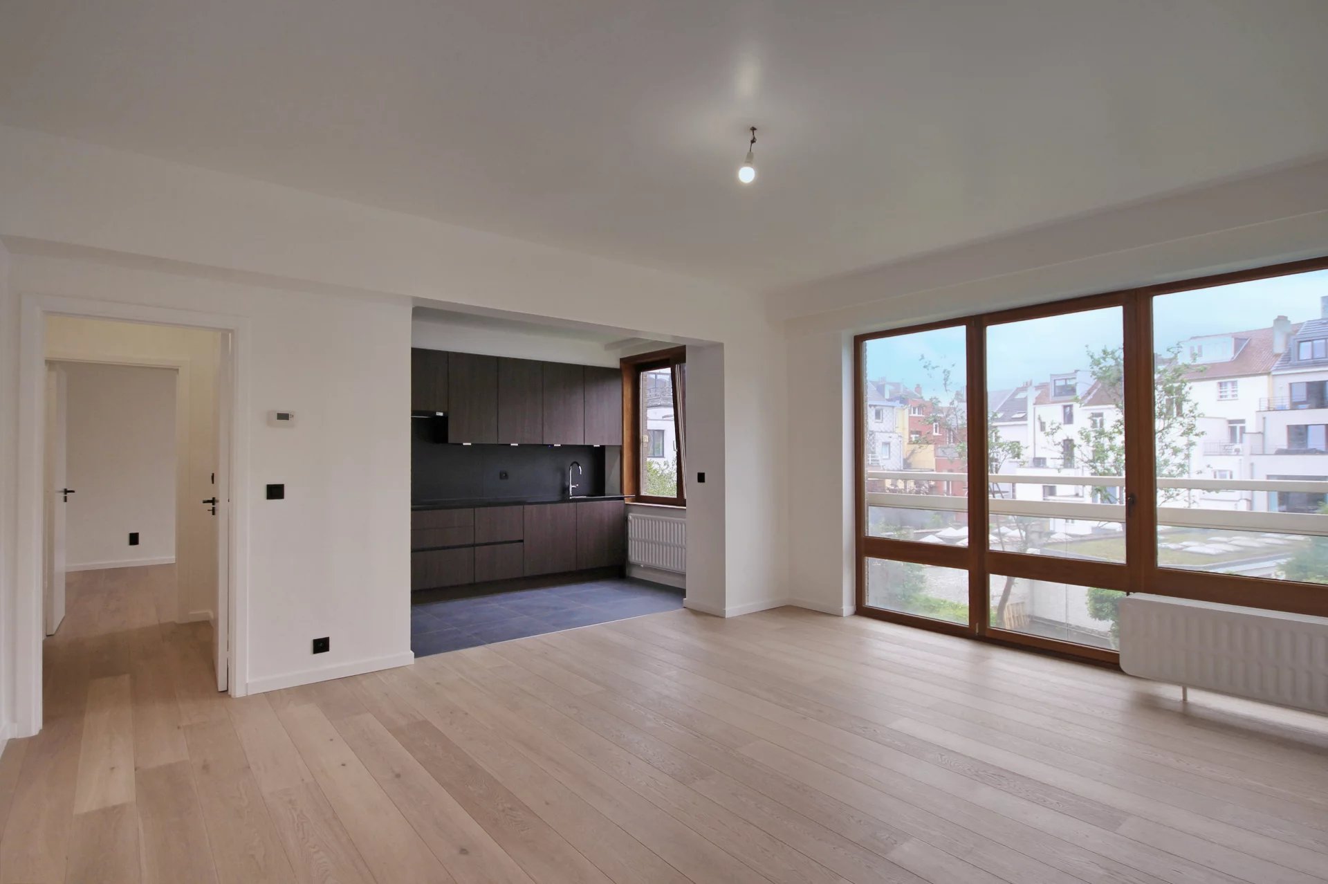 Ixelles, just steps away from the Châtelain area