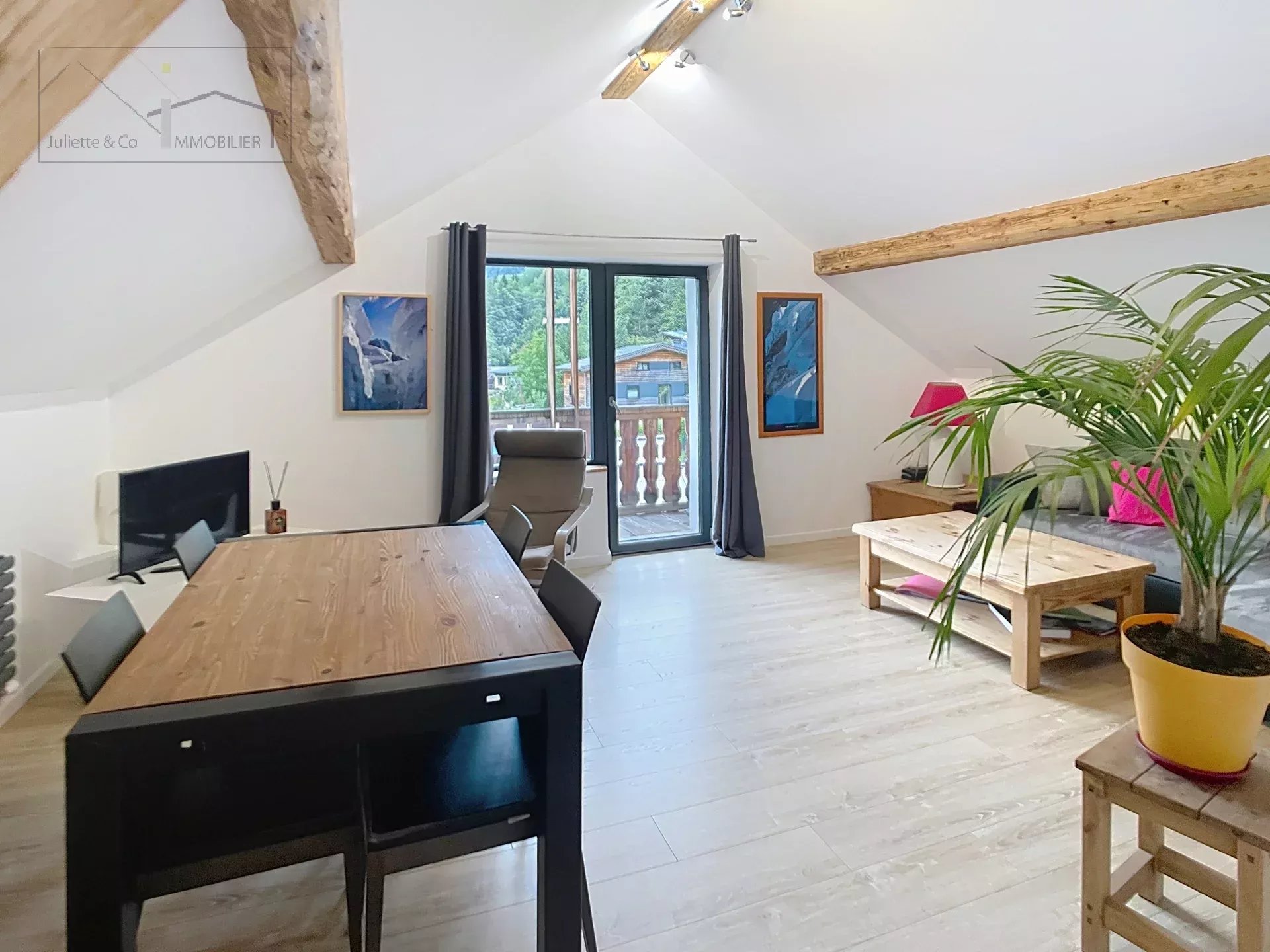 Photo of 260 m² former school converted into 3 furnished apartments in Les Houches