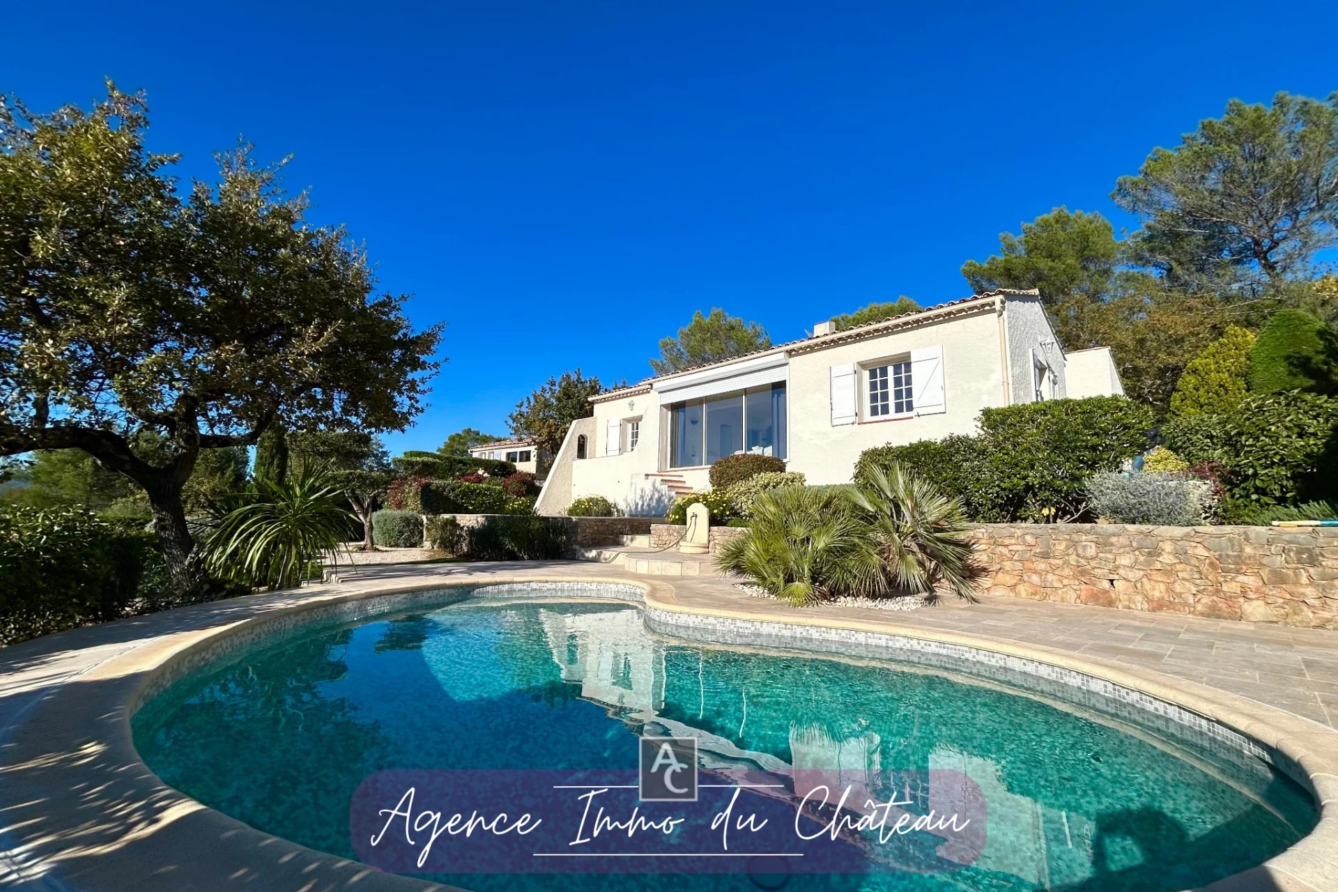 Agence immobilière de 