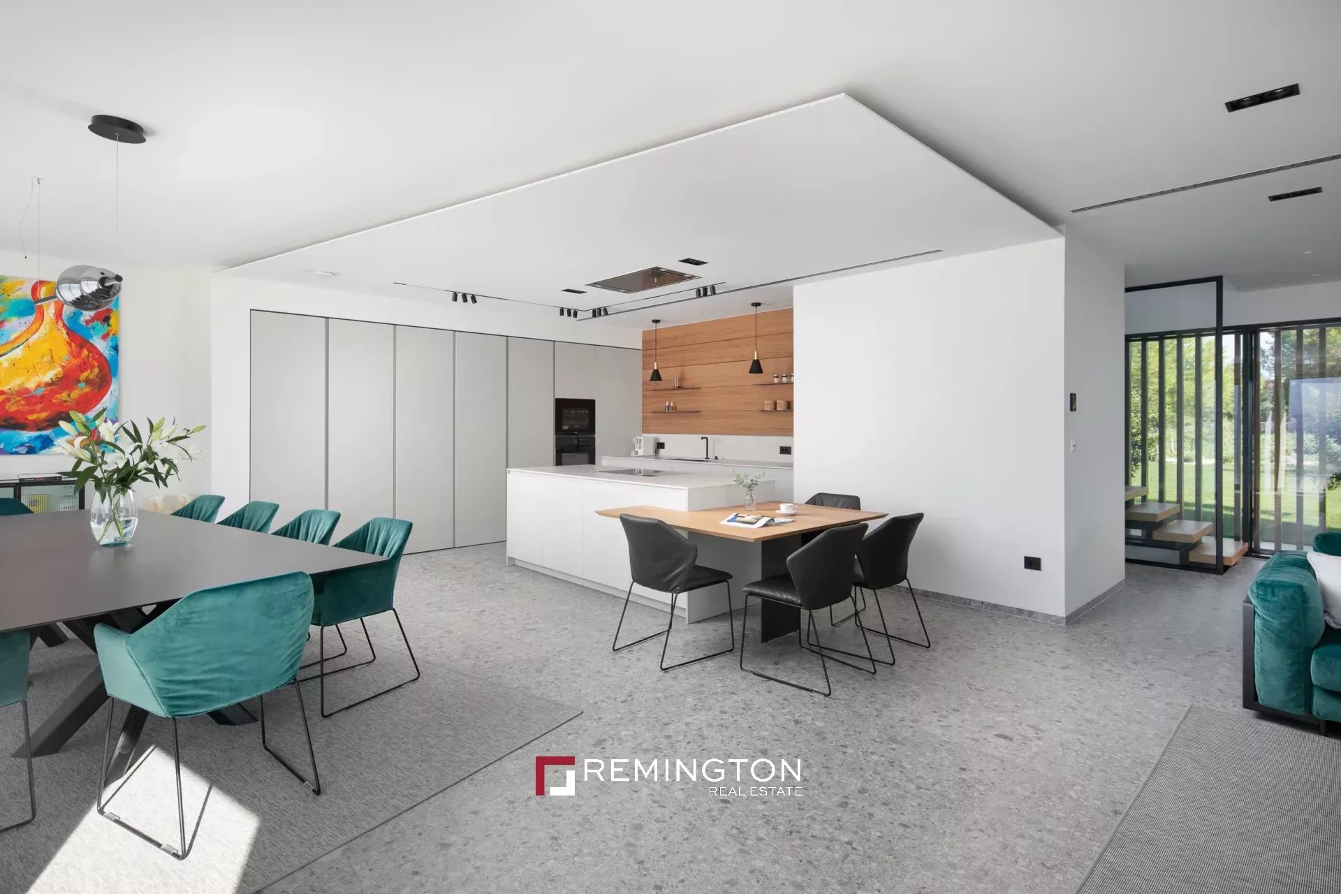6 Bedroom Villa/Townhouse's Image 5