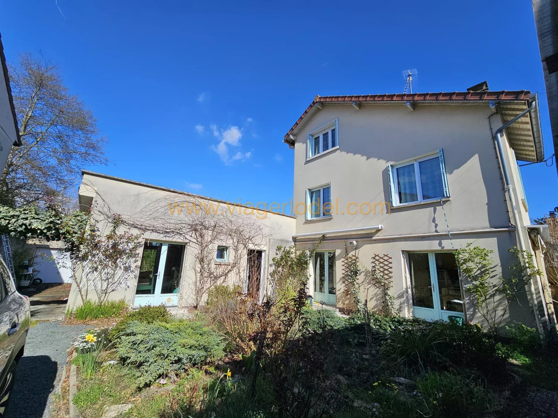 Ref.: 9804 - LIFE ANNUITY - LONGJUMEAU (91) - Occupied 5-room house