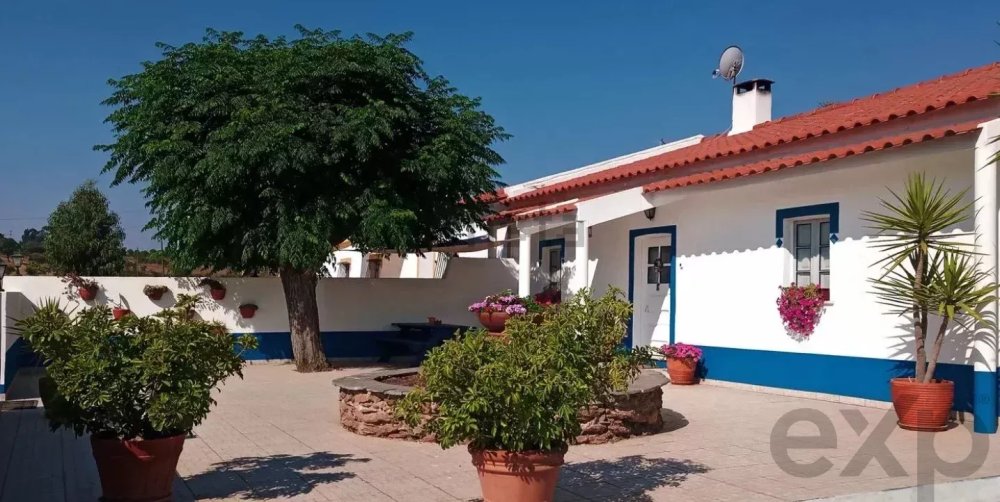 Captivating Estate in Alentejo: A Tourism Investment with Immeasurable Potential