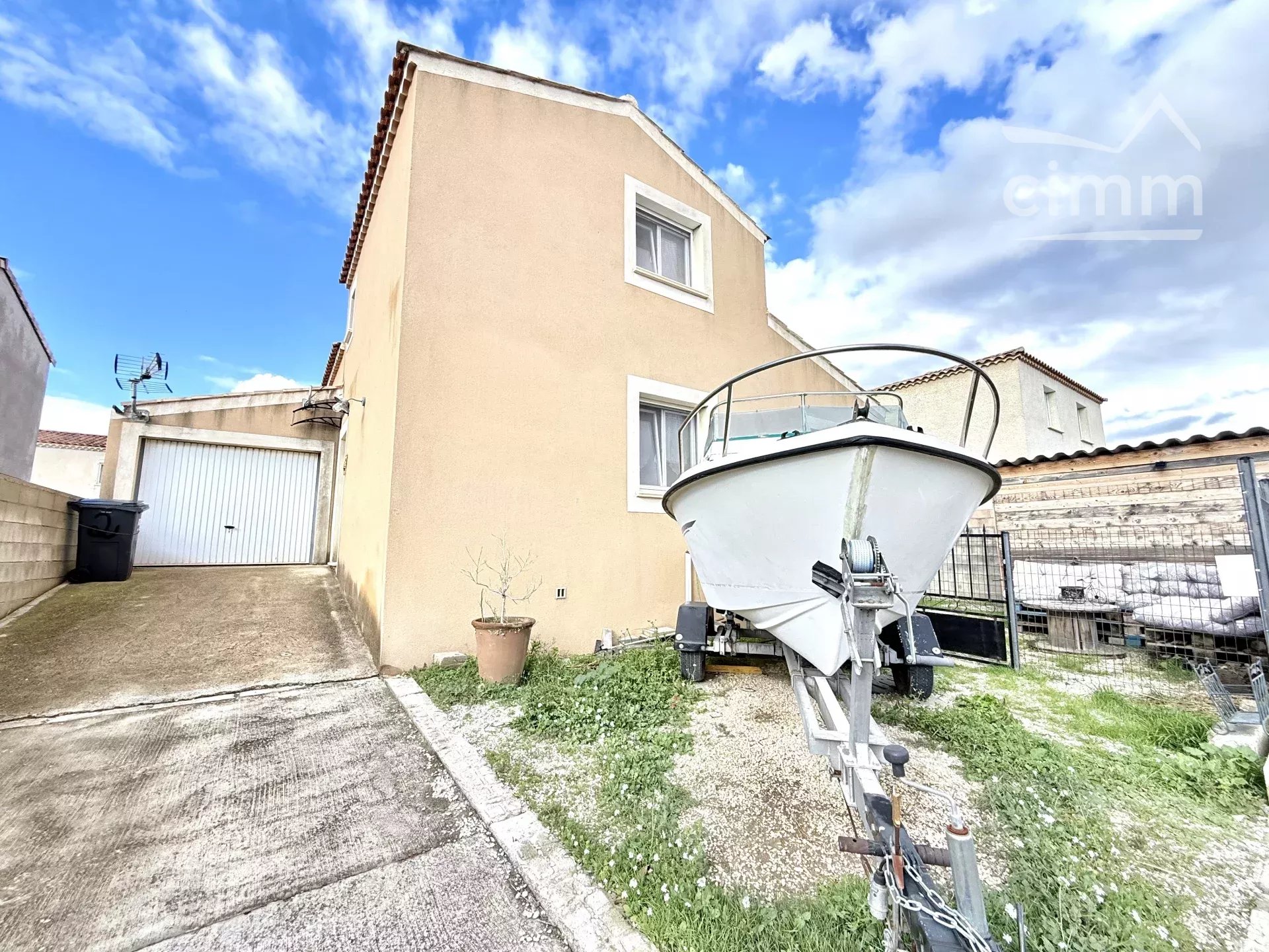 Agence immobilière de 