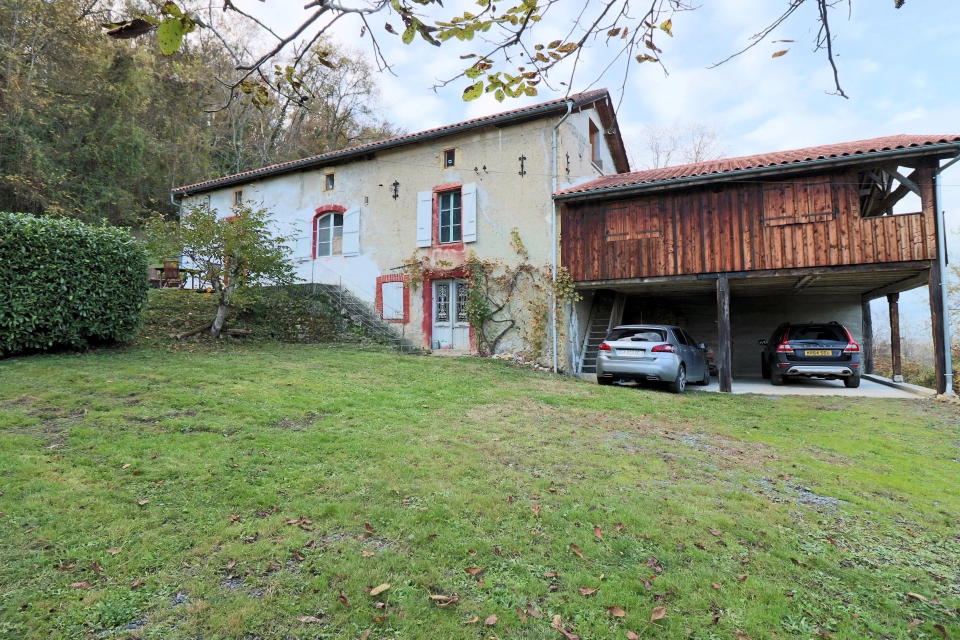 Maison, 3 chambres, 9170m² de terrain avec dépendance