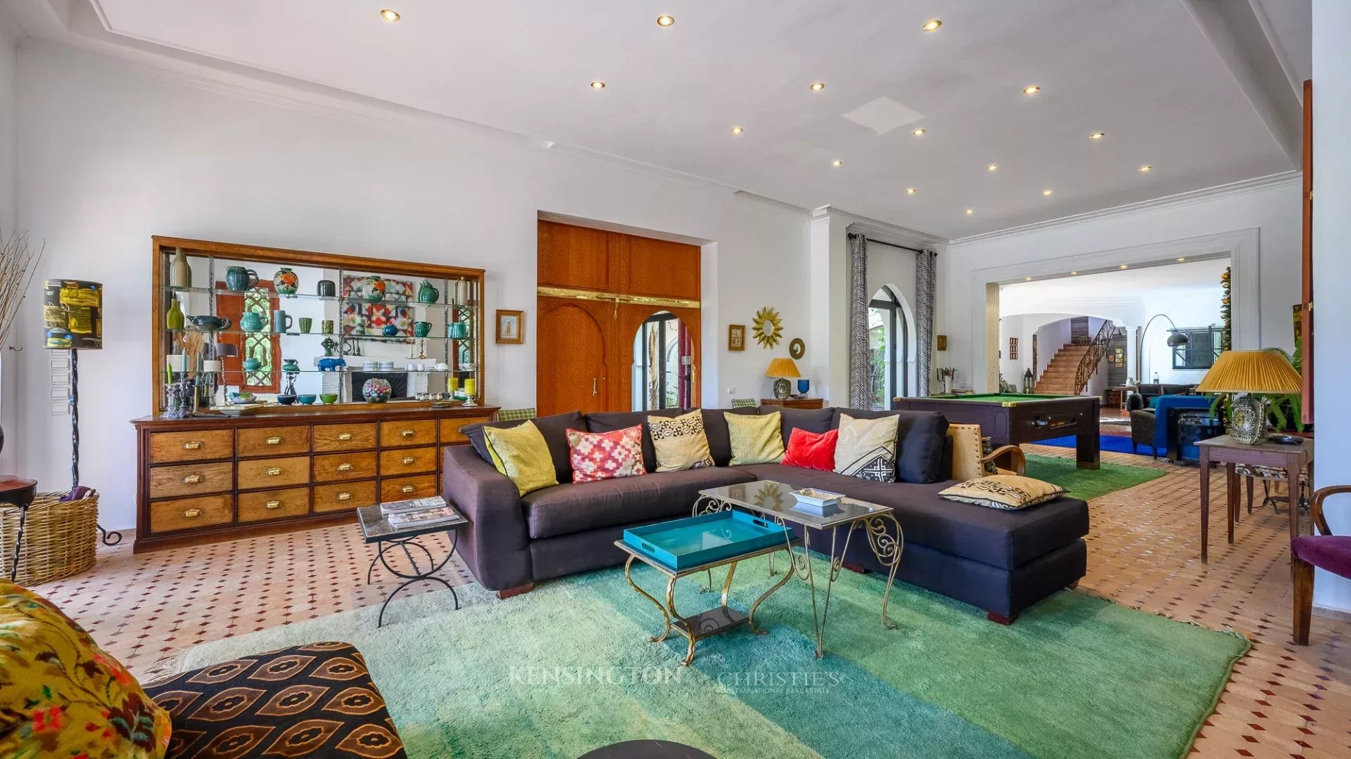 5 Bedroom Villa/Townhouse's Image 6
