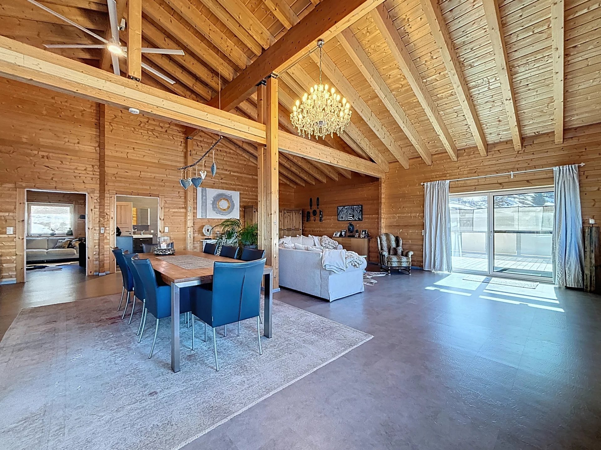 Luxueux et atypique chalet avec vue panoramique